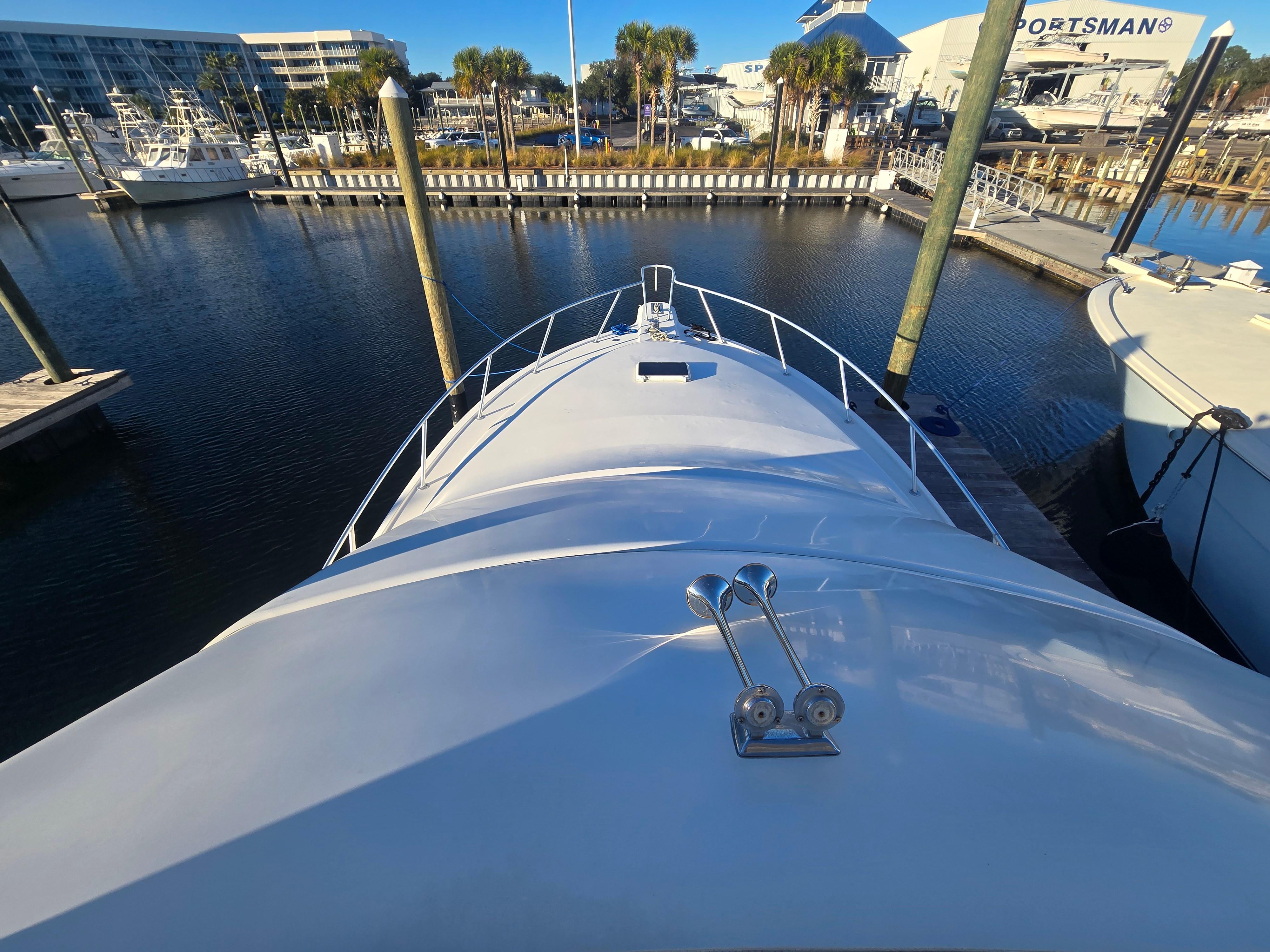 2001-ocean-yachts-43-super-sport-power-9745926-20250403084020672-1_XLARGE