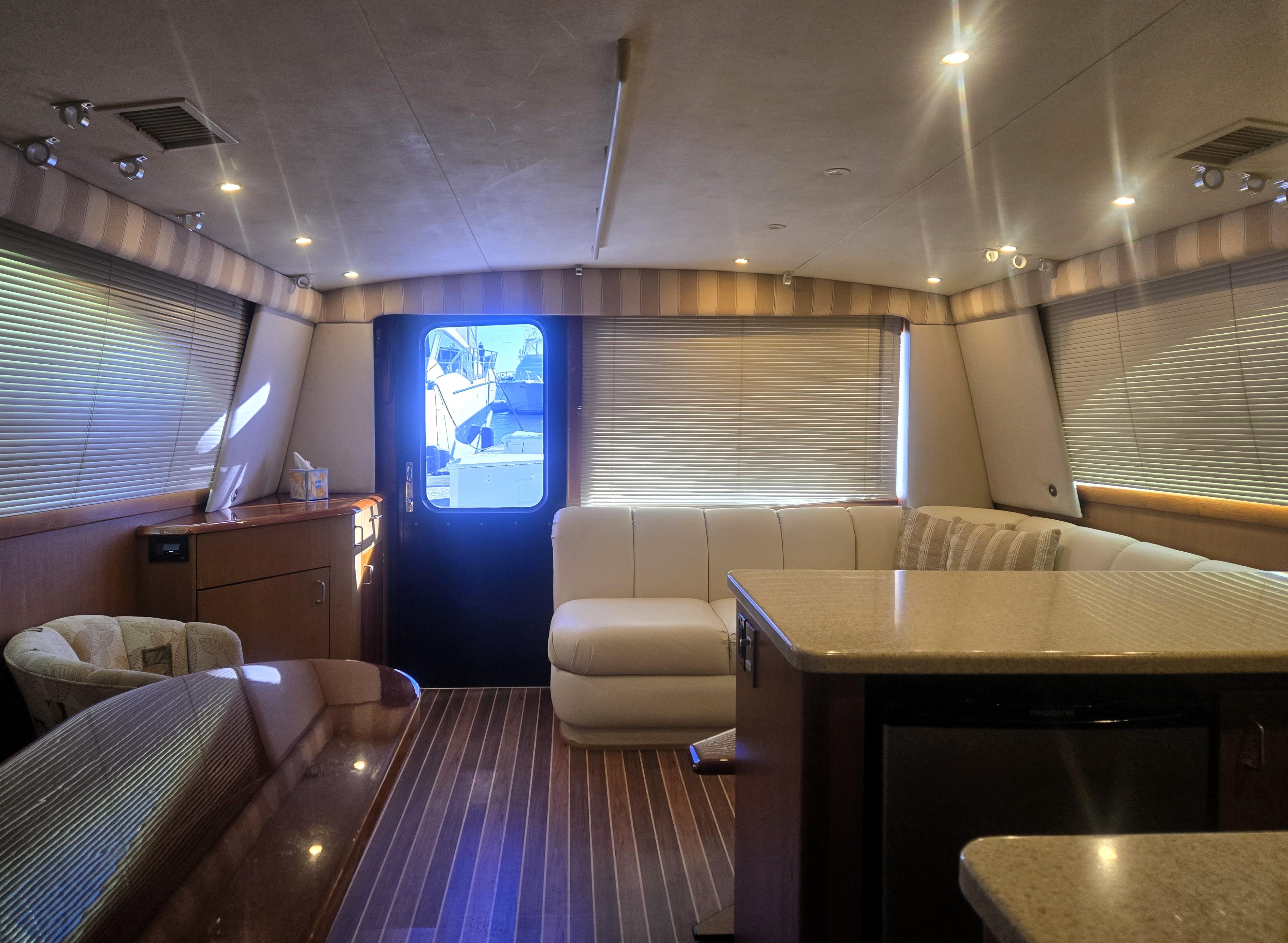 2001-ocean-yachts-43-super-sport-power-9745926-20250403084053628-1_XLARGE
