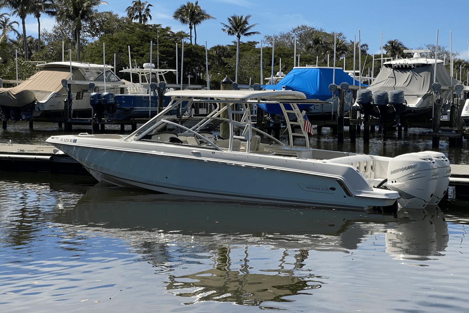 2018-boston-whaler-270-vantage-power-9685927-974868391-0-070320250805-27