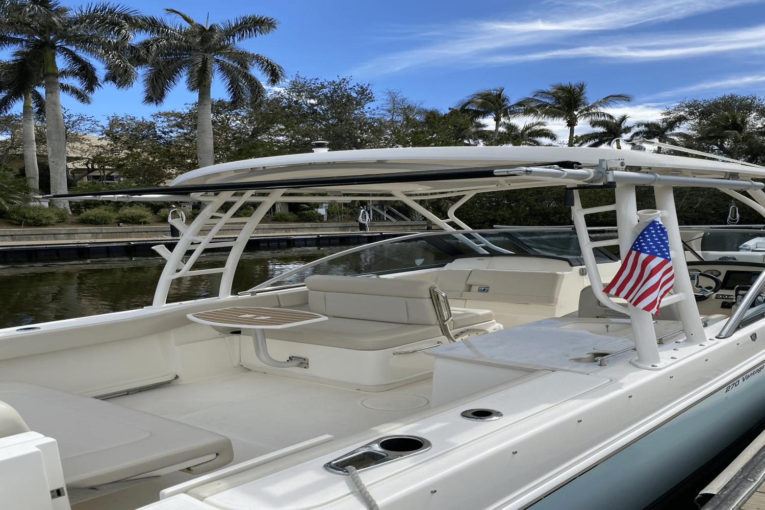 2018-boston-whaler-270-vantage-power-9685927-974868396-0-070320250805-23