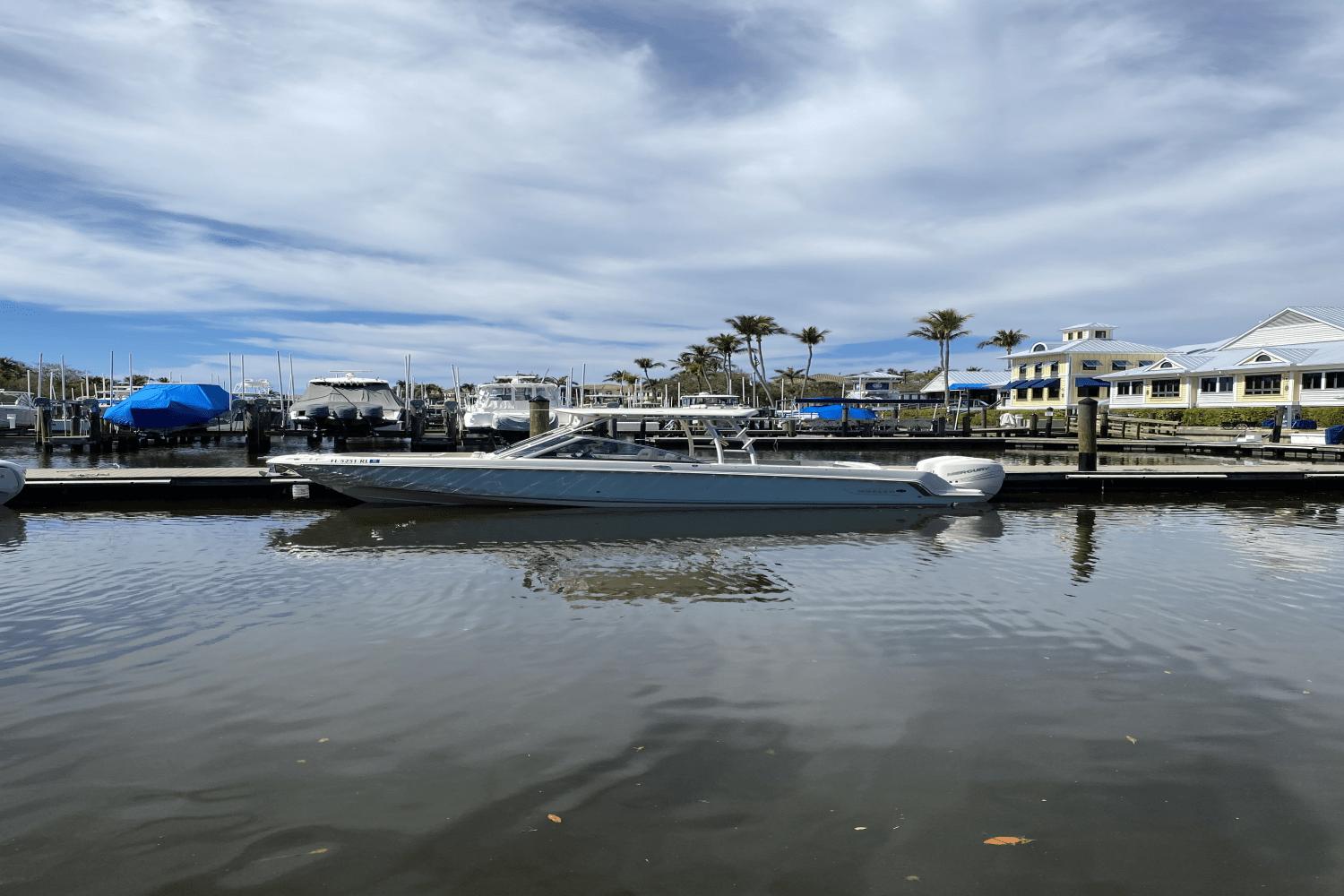 2018-boston-whaler-270-vantage-power-9685927-974868398-0-070320250805-3