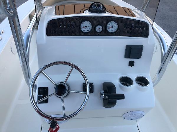 2021 Pioneer boat for sale, model of the boat is 180 Islander & Image # 18 of 25