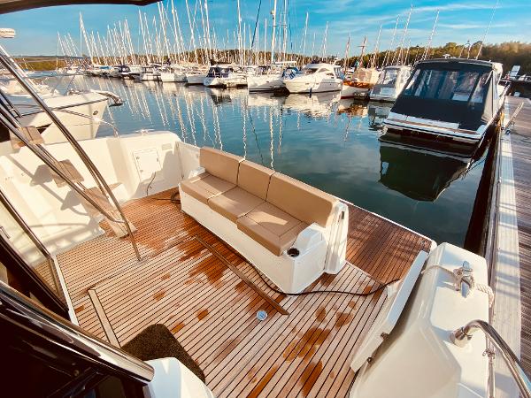 2016 Jeanneau Velasco 37F