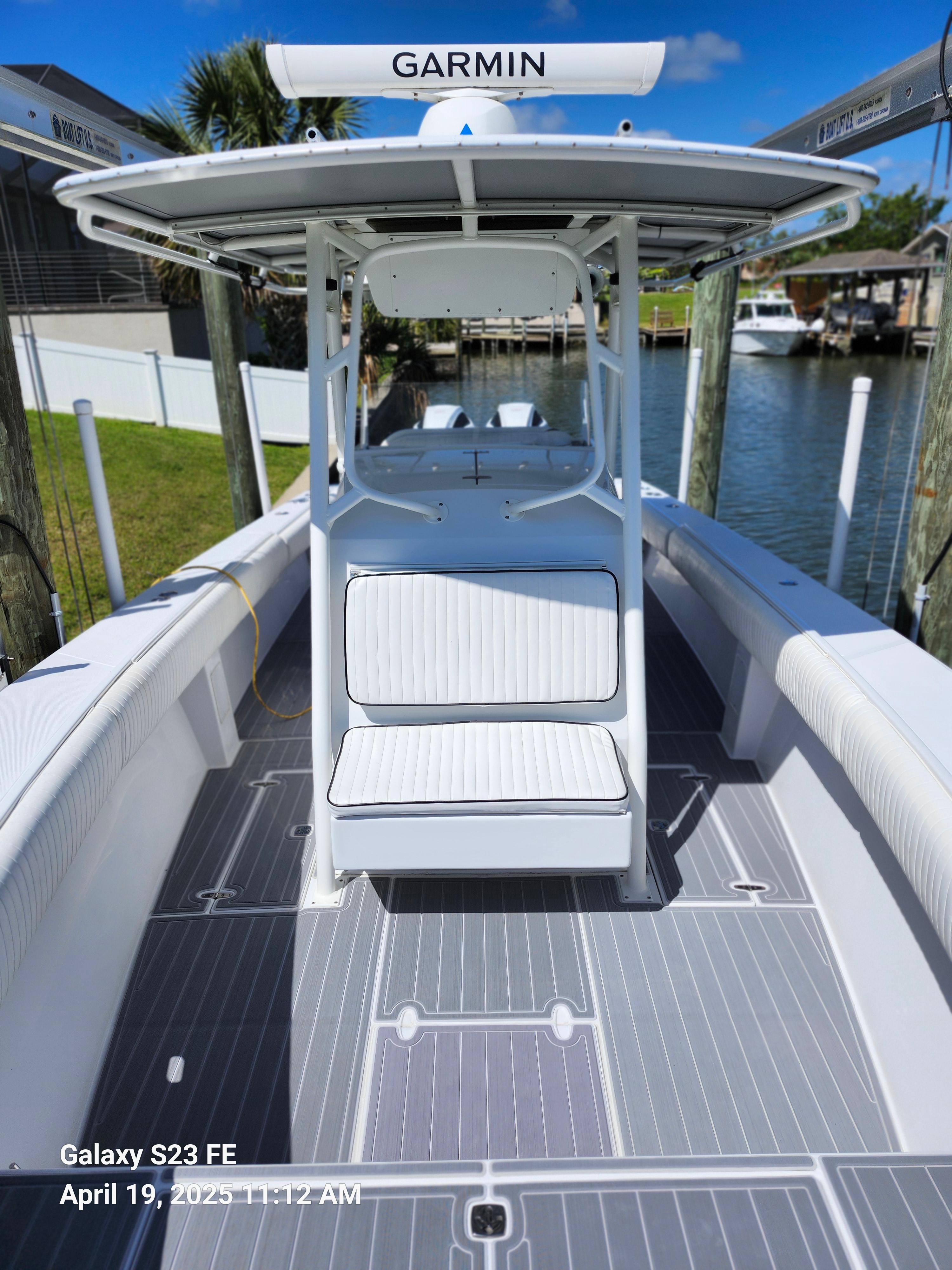 2001-jupiter-31-open-center-console-power-9765937-20250423065333414-1_XLARGE
