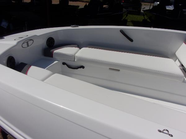 2022 Tahoe boat for sale, model of the boat is T18 & Image # 10 of 56