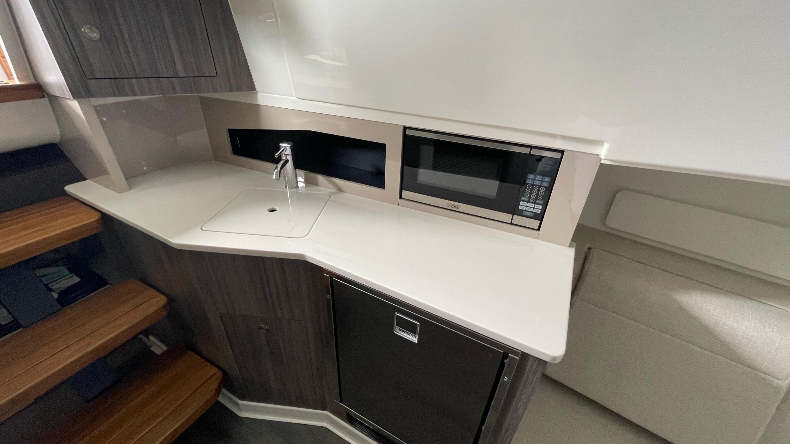 370 Sundancer 2022