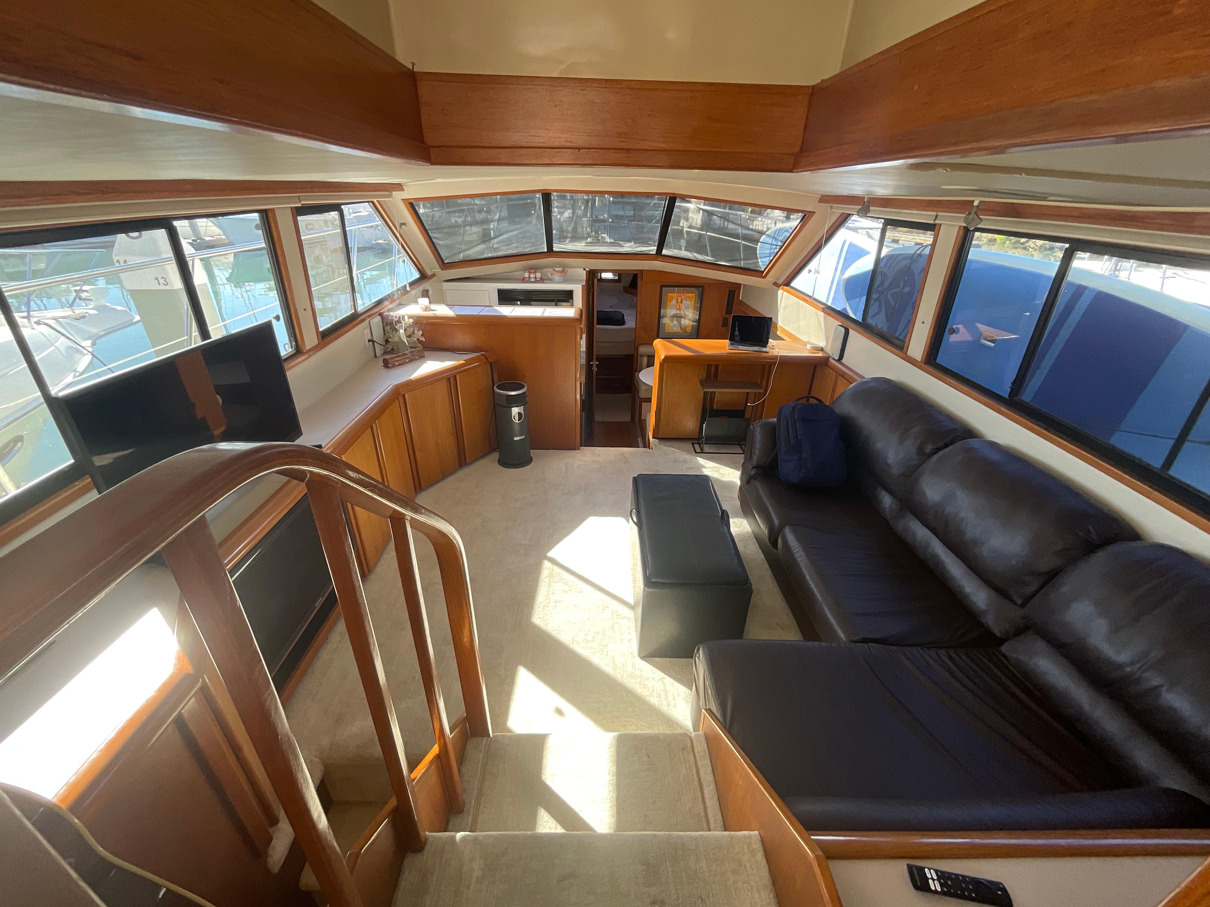 1989 Californian 55 Cockpit Motor Yacht Coda - WS Yacht Brokers Yachts