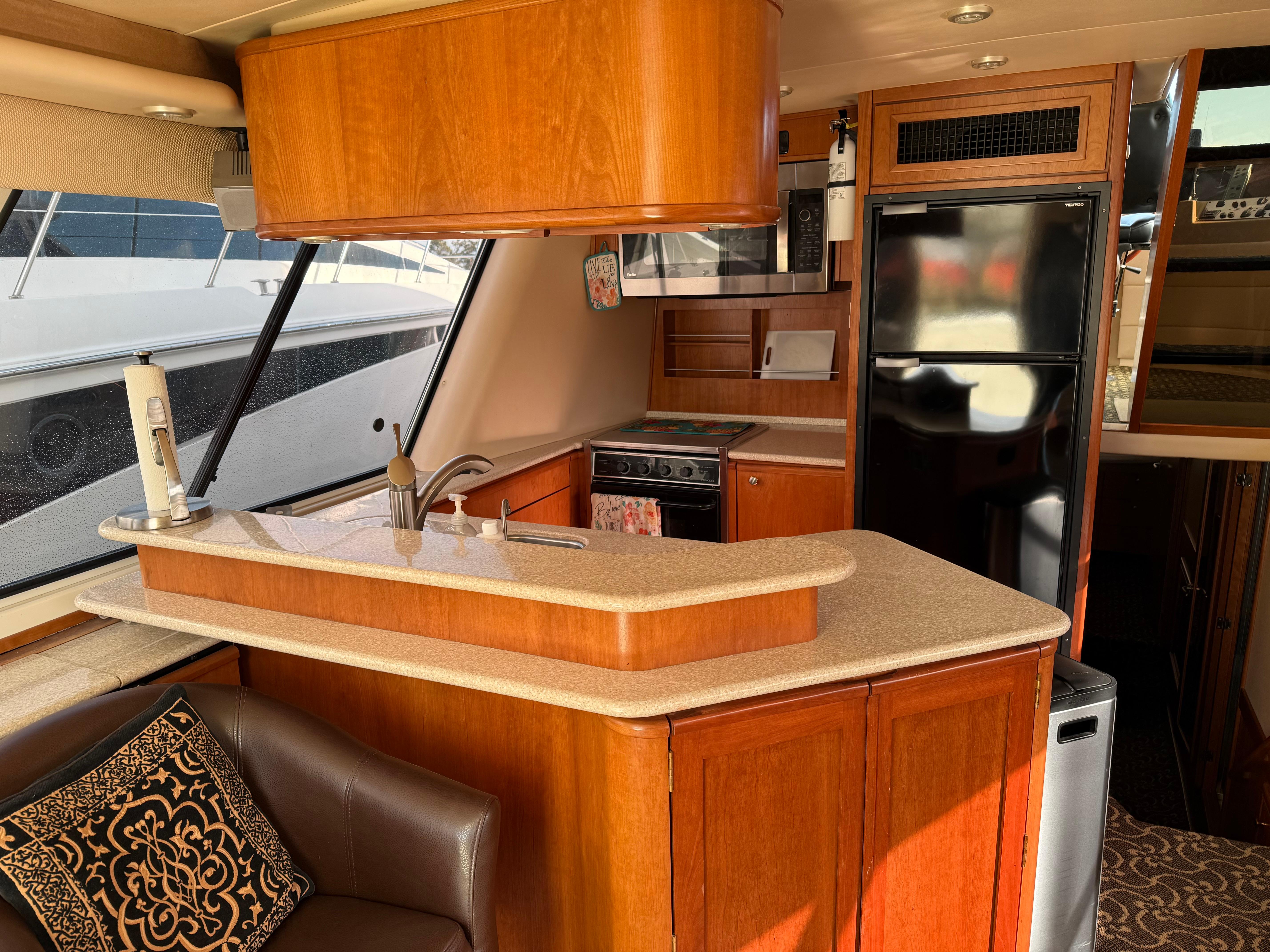 2003-meridian-490-pilothouse-power-9685945-20250219093659327-1_XLARGE