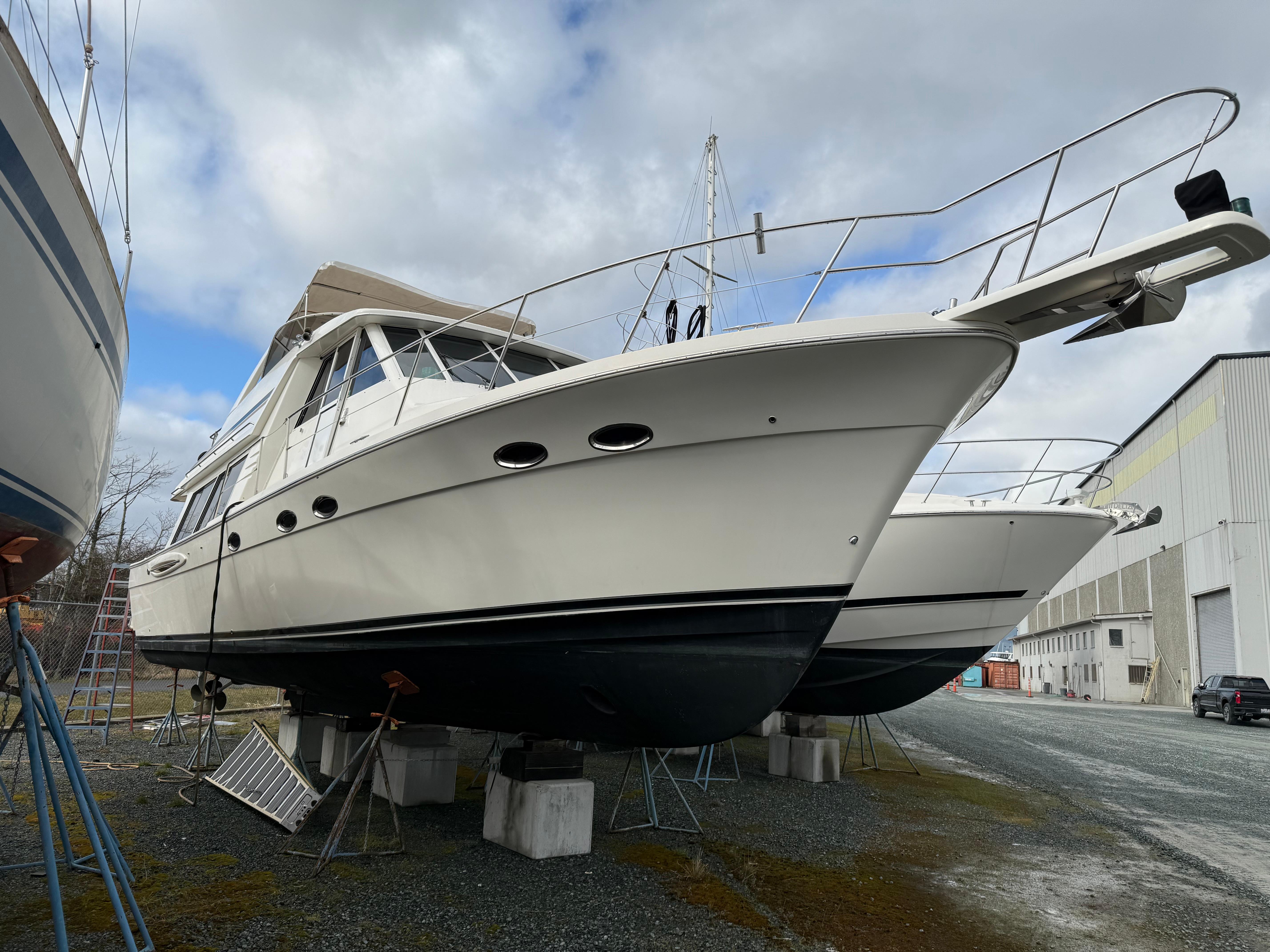 2003-meridian-490-pilothouse-power-9685945-20250219093725946-1_XLARGE