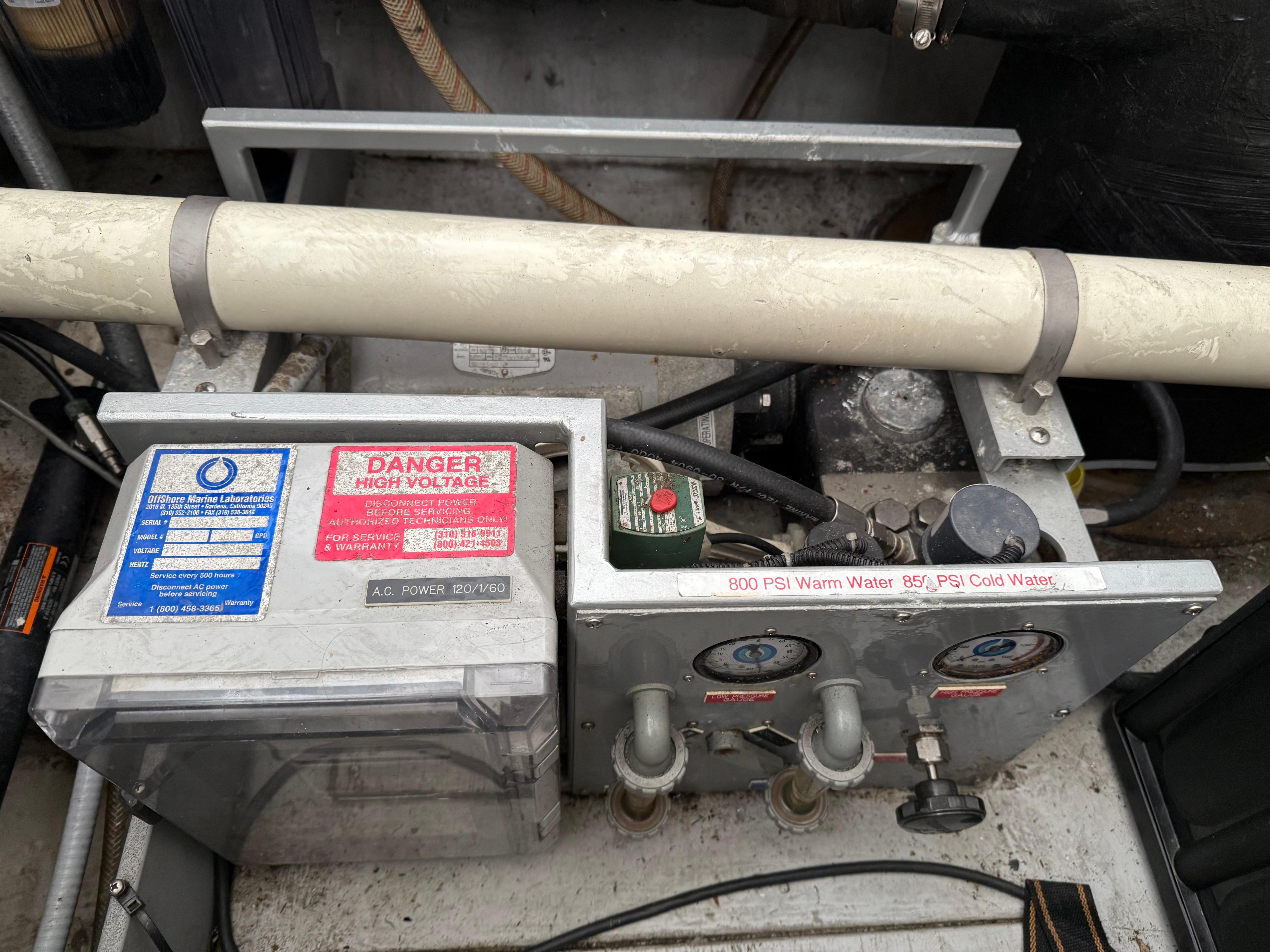2003-meridian-490-pilothouse-power-9685945-20250219095200131-1_XLARGE