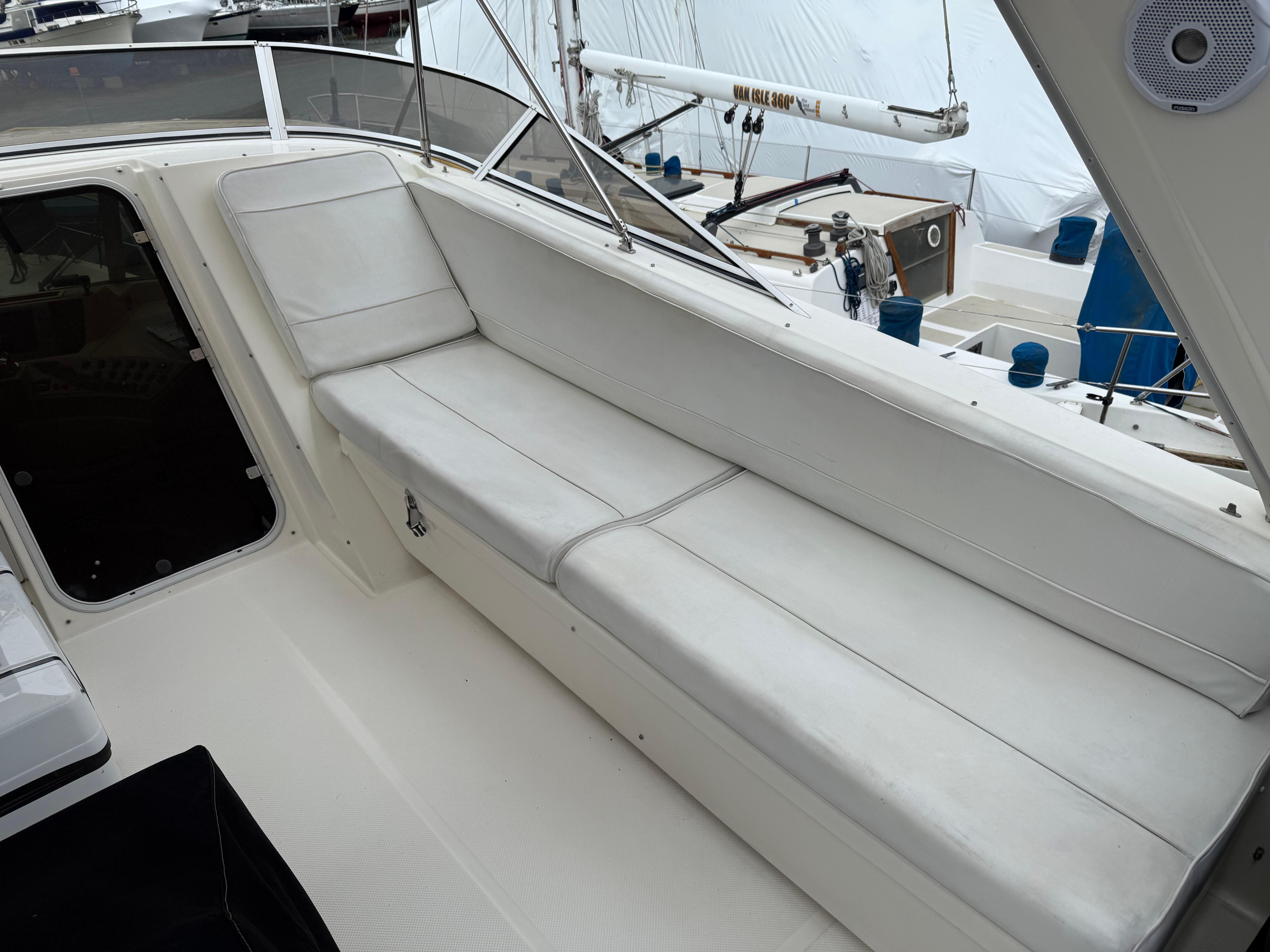 2003-meridian-490-pilothouse-power-9685945-20250303130753944-1_XLARGE