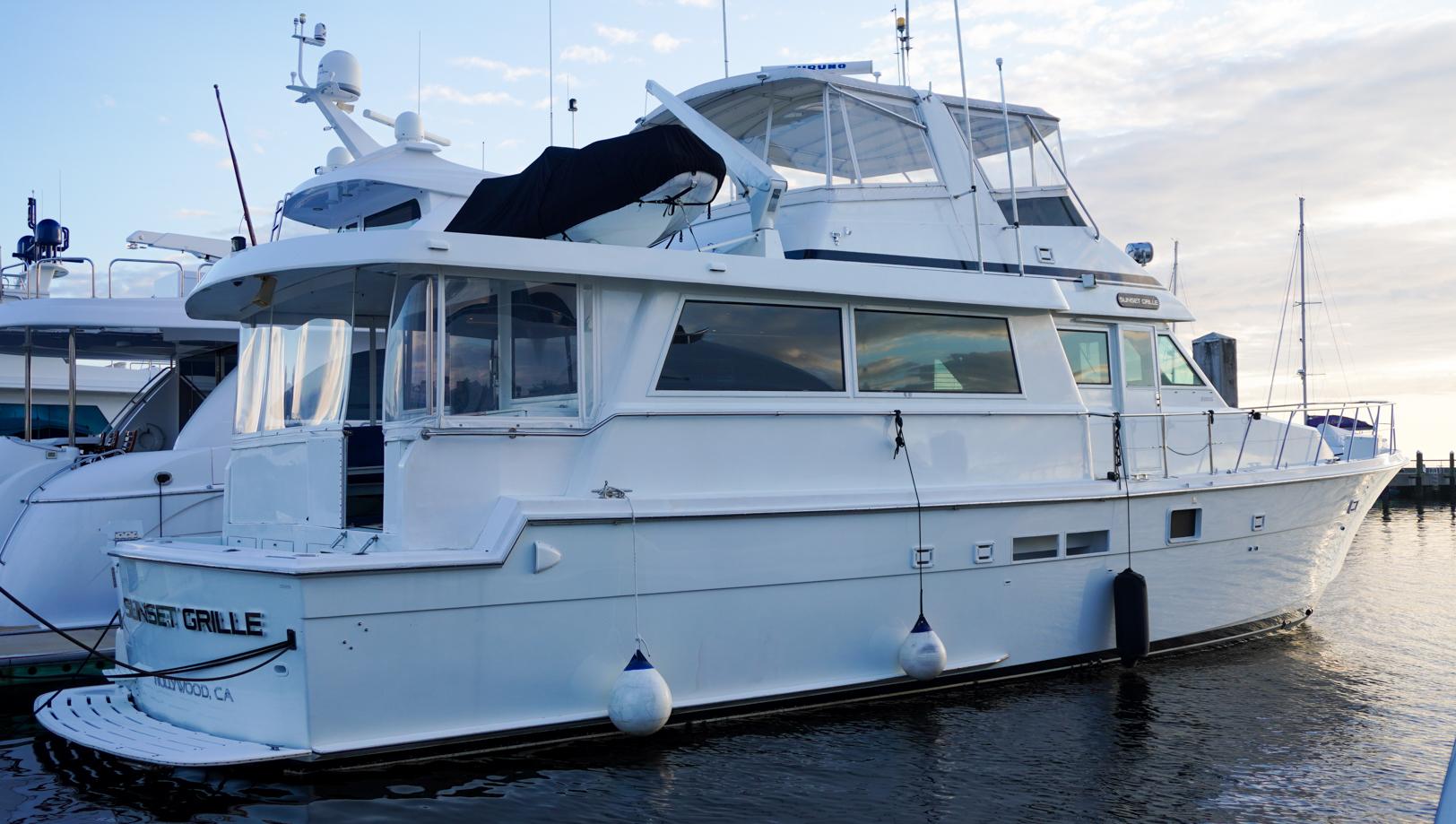 Sunset Grille Yacht Photos Pics 