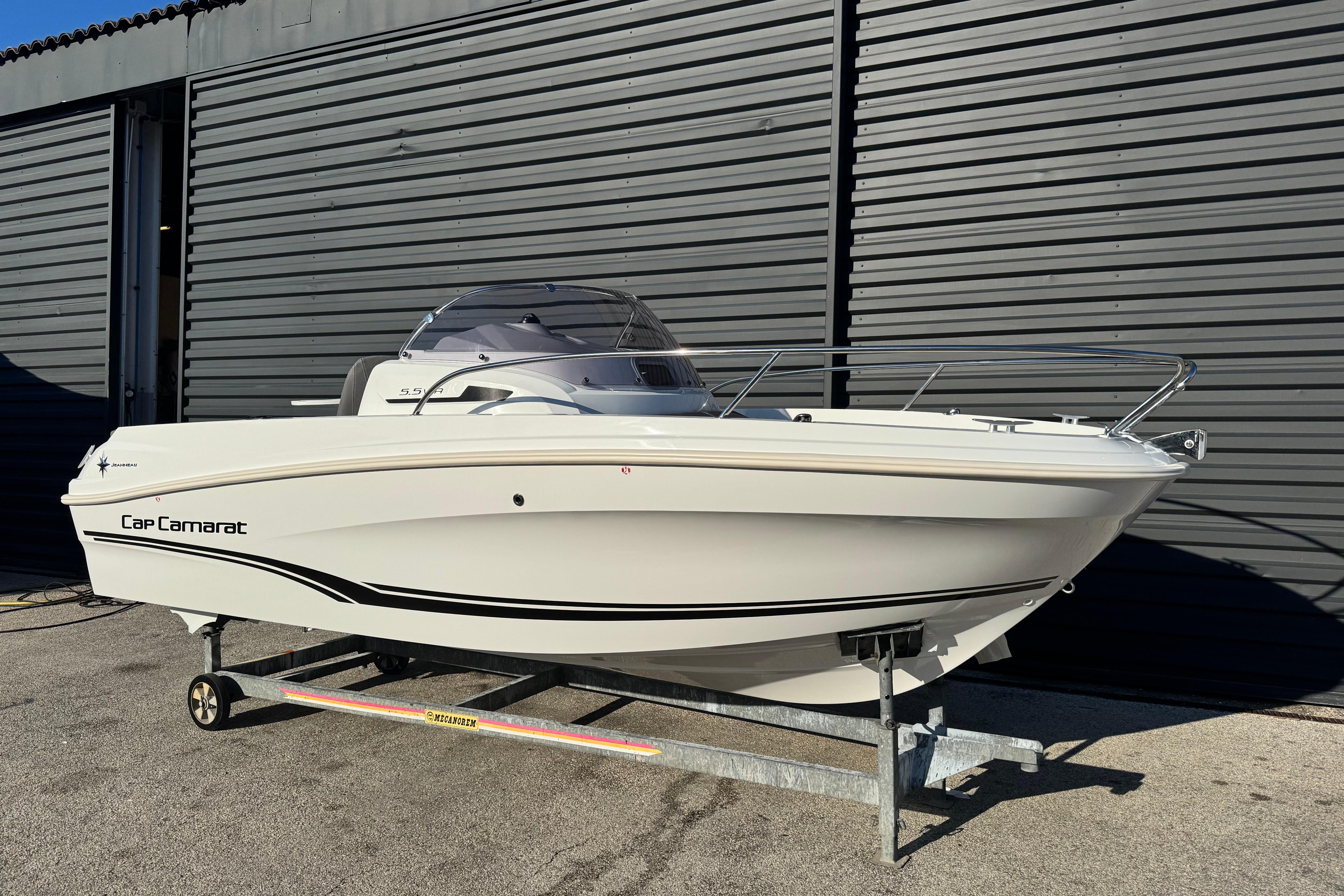 Jeanneau Cap Camarat 5.5 WA Serie 2