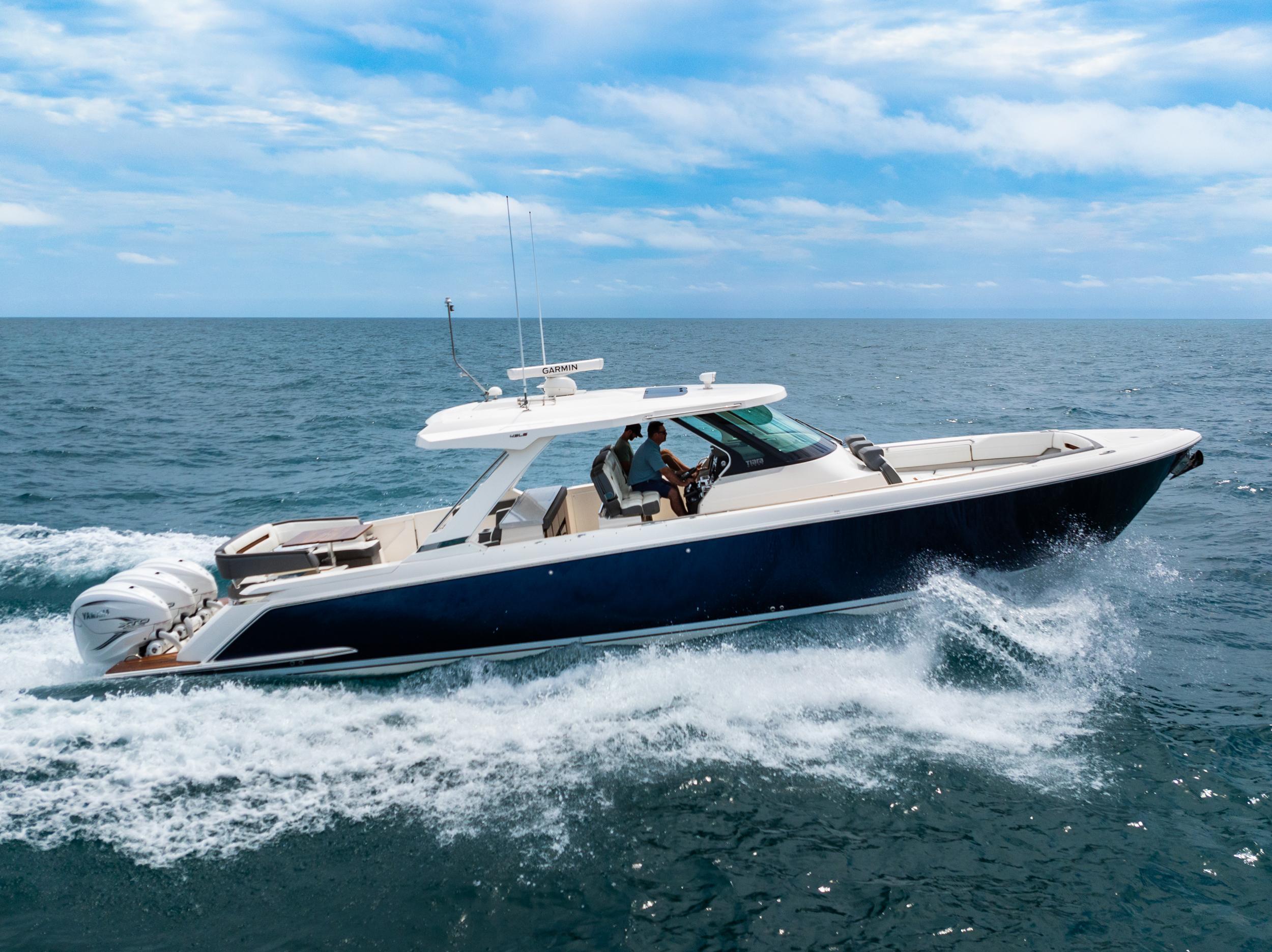 2021 Tiara Yachts 43 LS Exhale