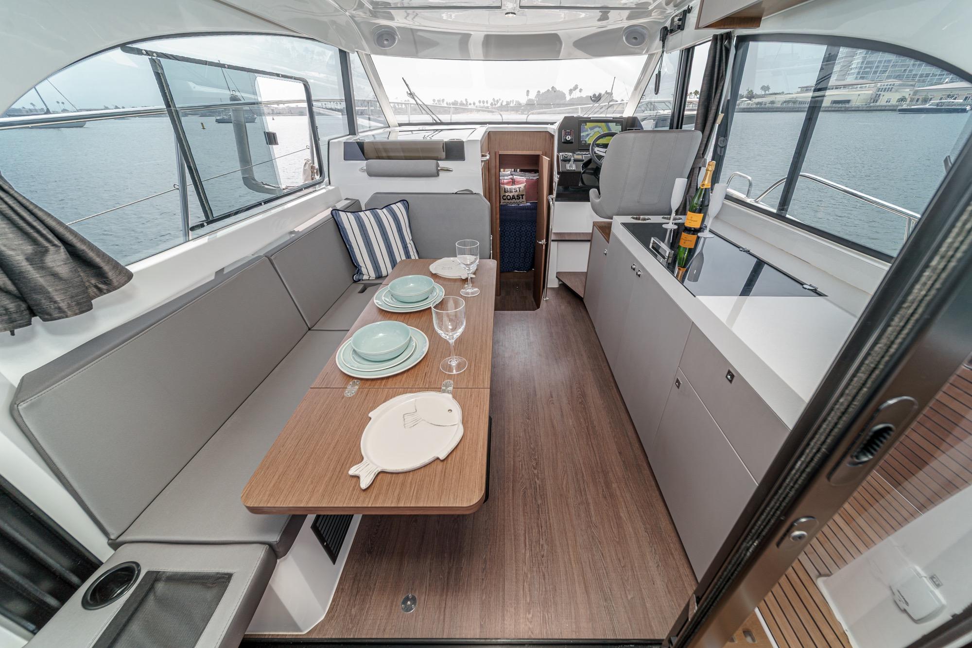 Yacht Photos Pics