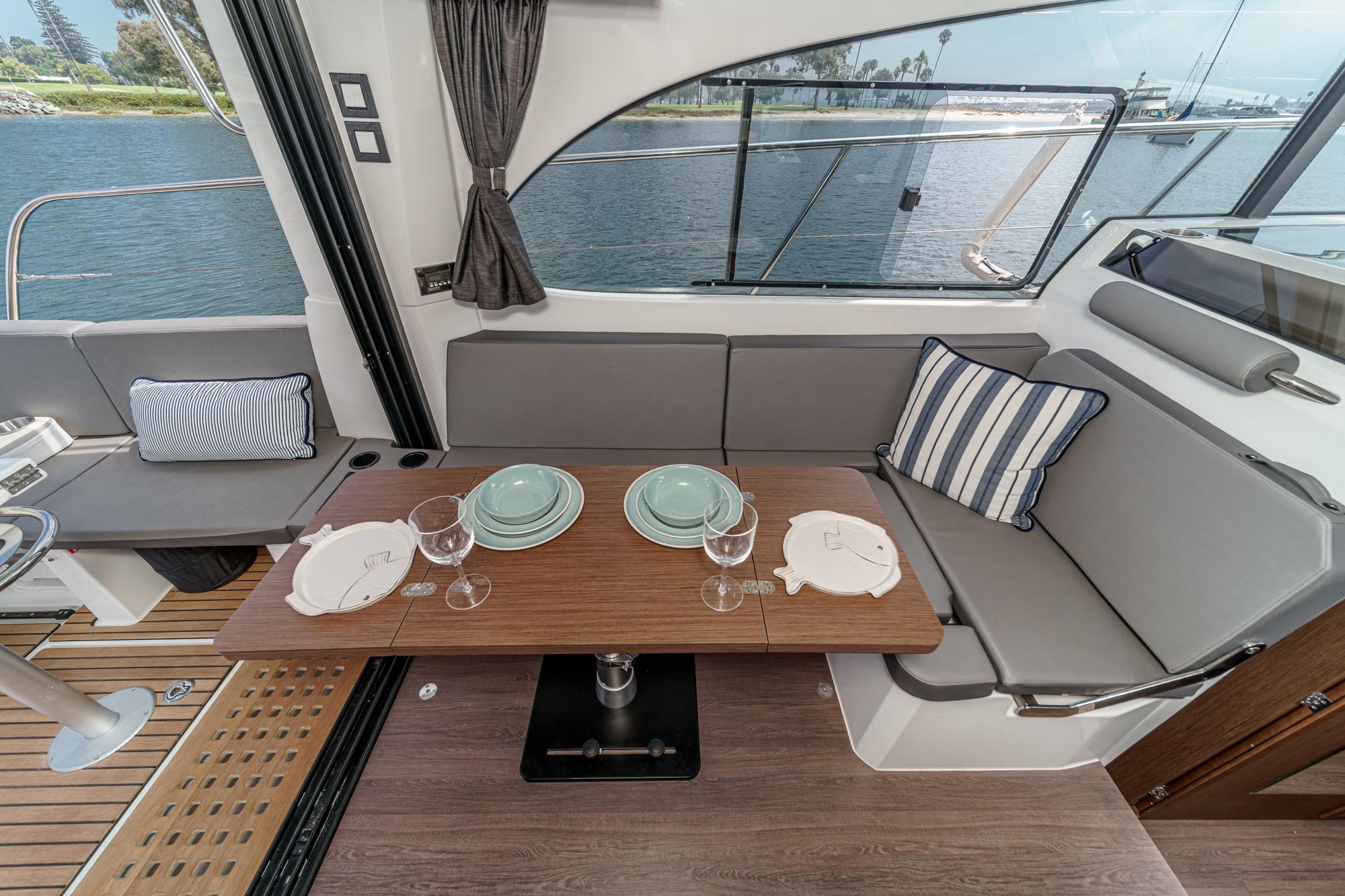 Yacht Photos Pics