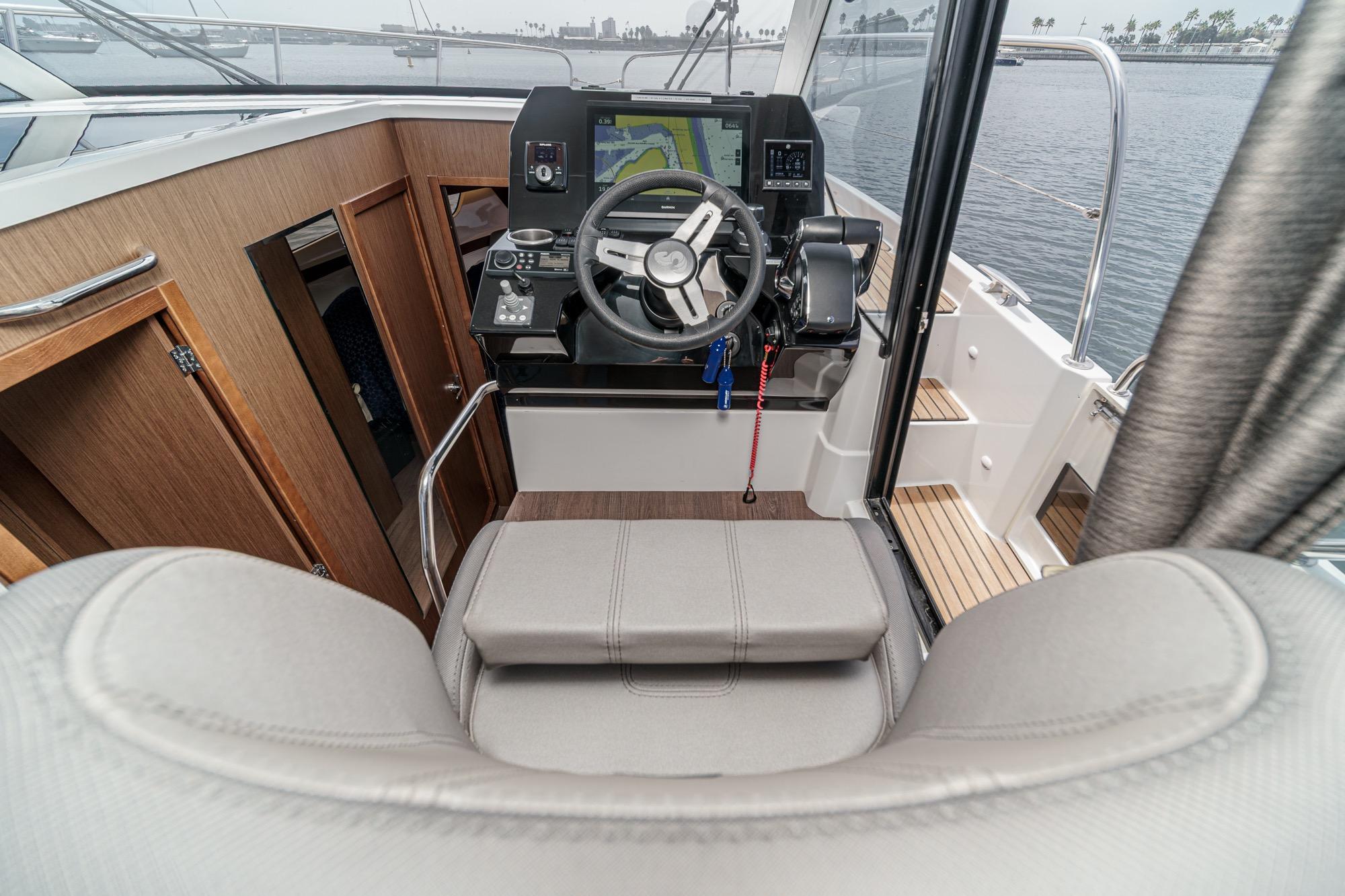 Yacht Photos Pics