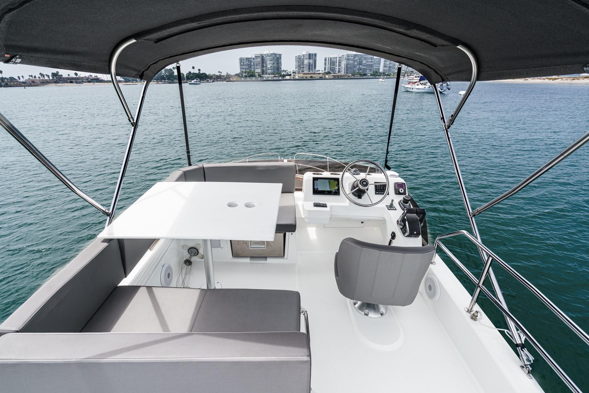 Yacht Photos Pics