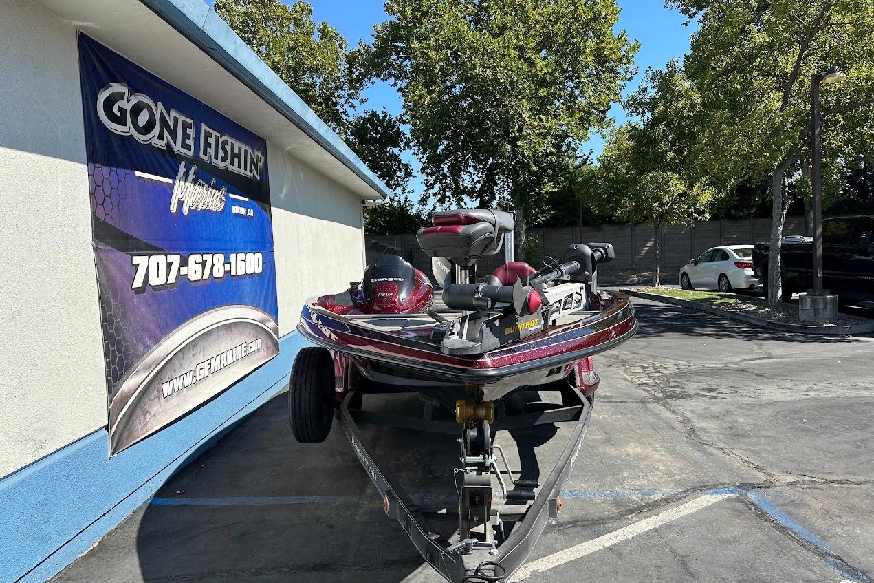 2010 Ranger 178 VS boat parked near 