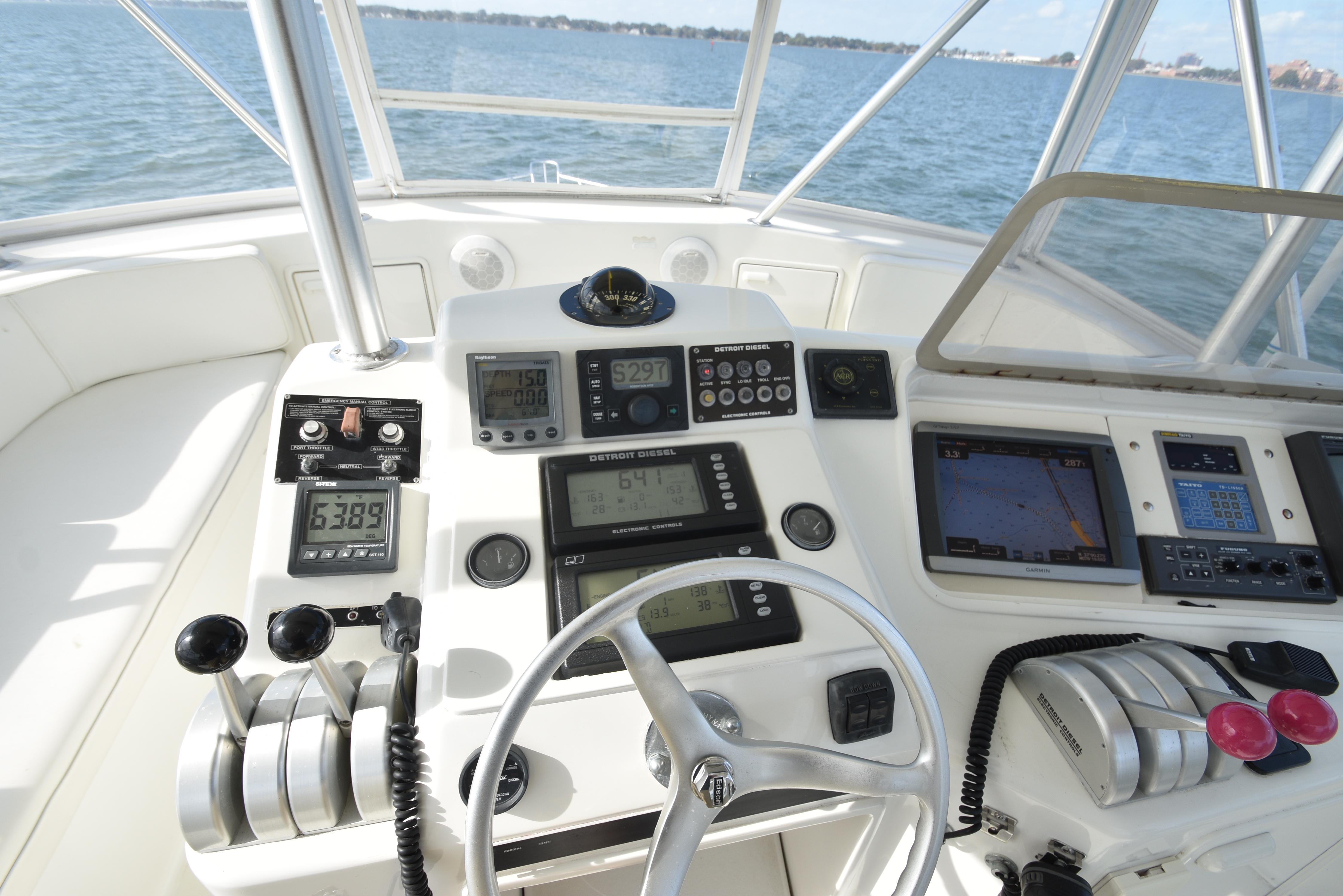2000-ocean-yachts-48-super-sport-power-9605959-970696272-0-071120241038-55