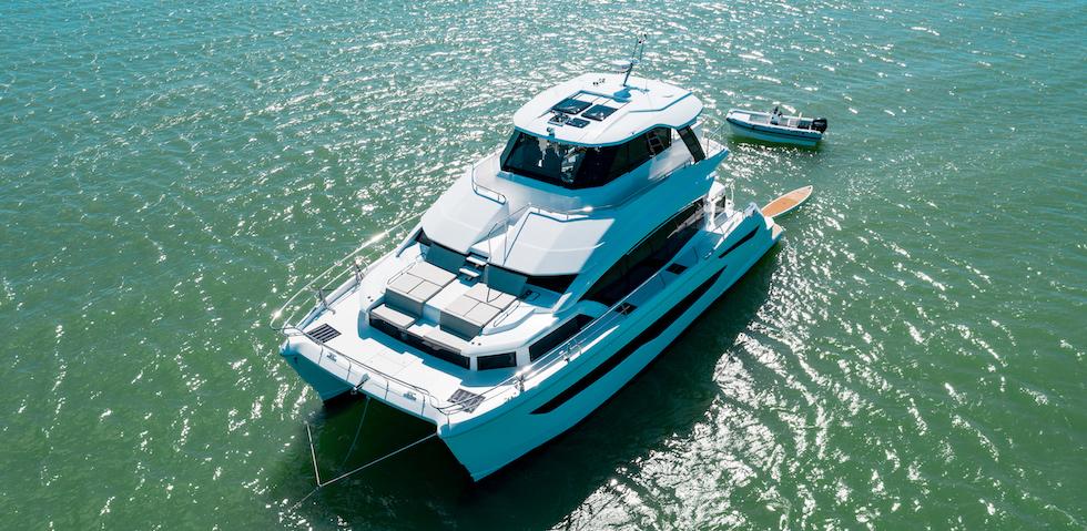 Aquila-54 Luxury 2025-54 Luxury FL-US-9855906 | Thumbnail