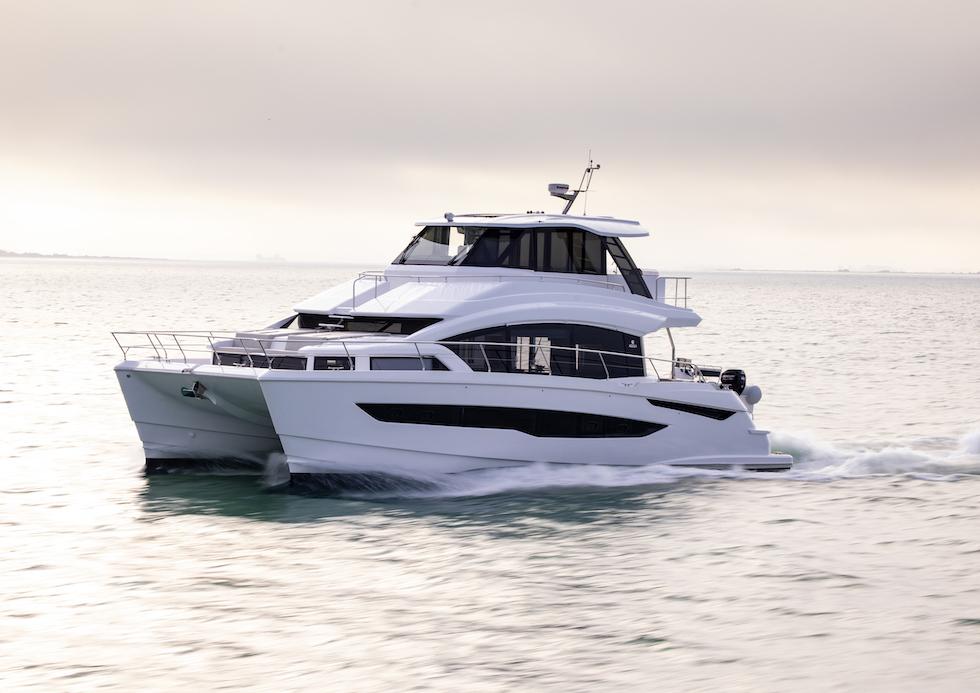 Aquila-54 Luxury 2025-54 Luxury FL-US-9855906 | Thumbnail