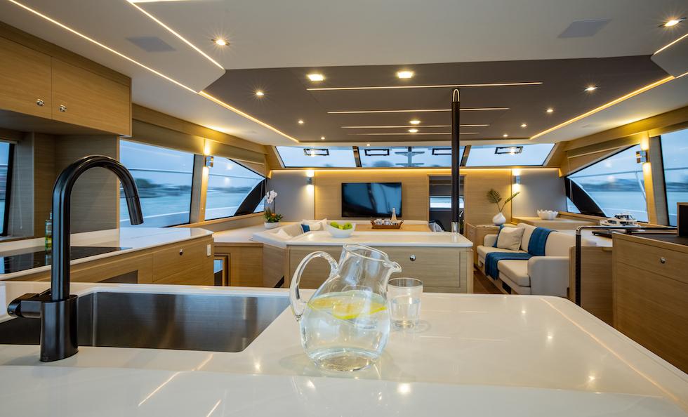 Aquila-54 Luxury 2025-54 Luxury FL-US-9855906 | Thumbnail