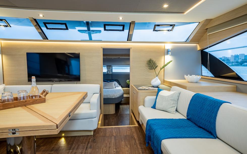 Aquila-54 Luxury 2025-54 Luxury FL-US-9855906 | Thumbnail