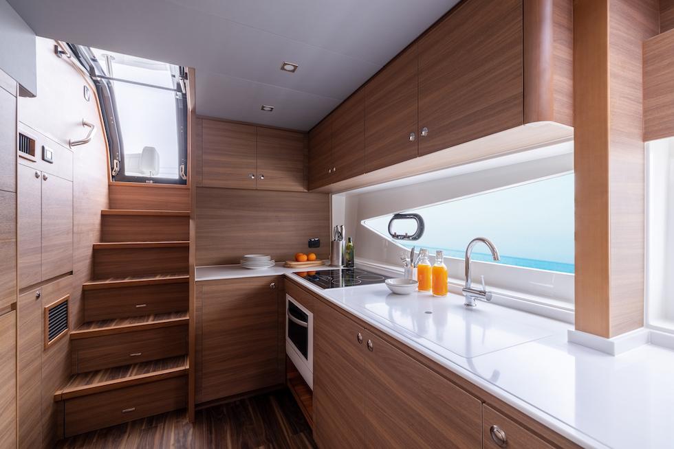 Aquila-54 Luxury 2025-54 Luxury FL-US-9855906 | Thumbnail