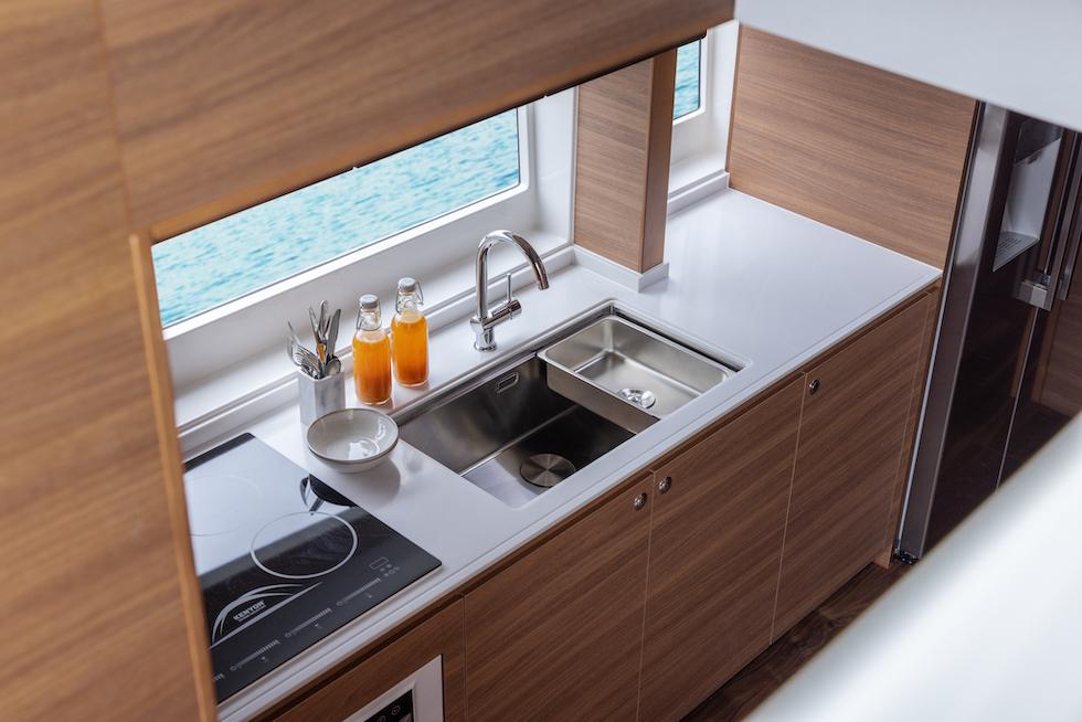 Aquila-54 Luxury 2025-54 Luxury FL-US-9855906 | Thumbnail