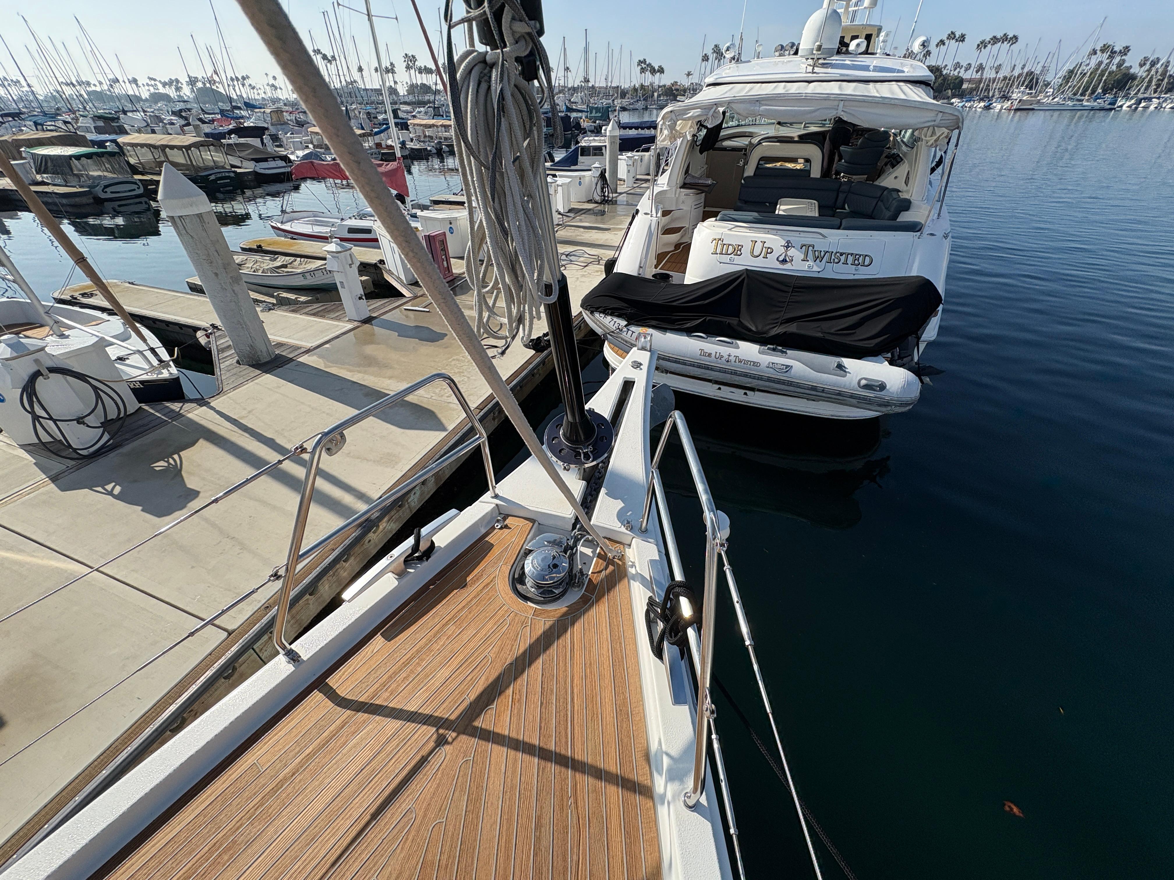 Dufour-560 Exclusive 2018-560 Exclusive US-Dufour 560 Exclusive 2018 yacht docked at marina, with view of neighboring boat.-9765971 | Thumbnail