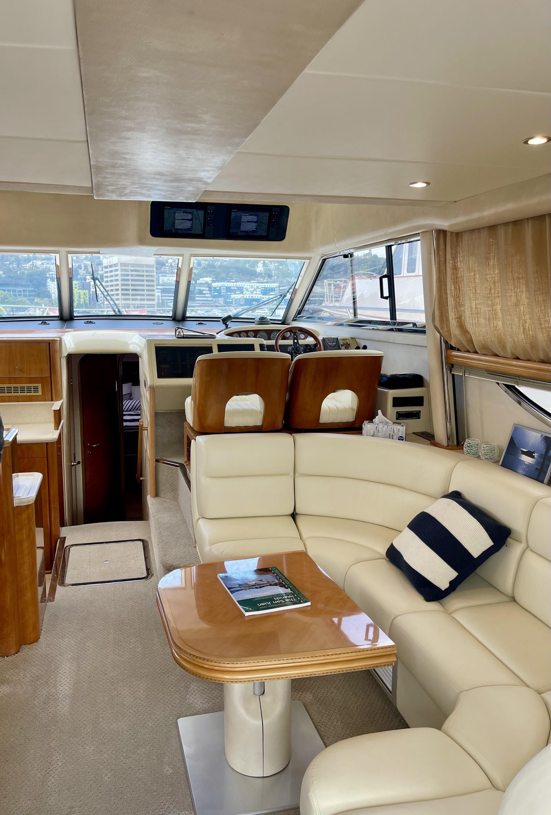 Viking Princess-46 Sport Cruiser 1996-Pepinillo Pepinillo WA-US-9595972 | Thumbnail