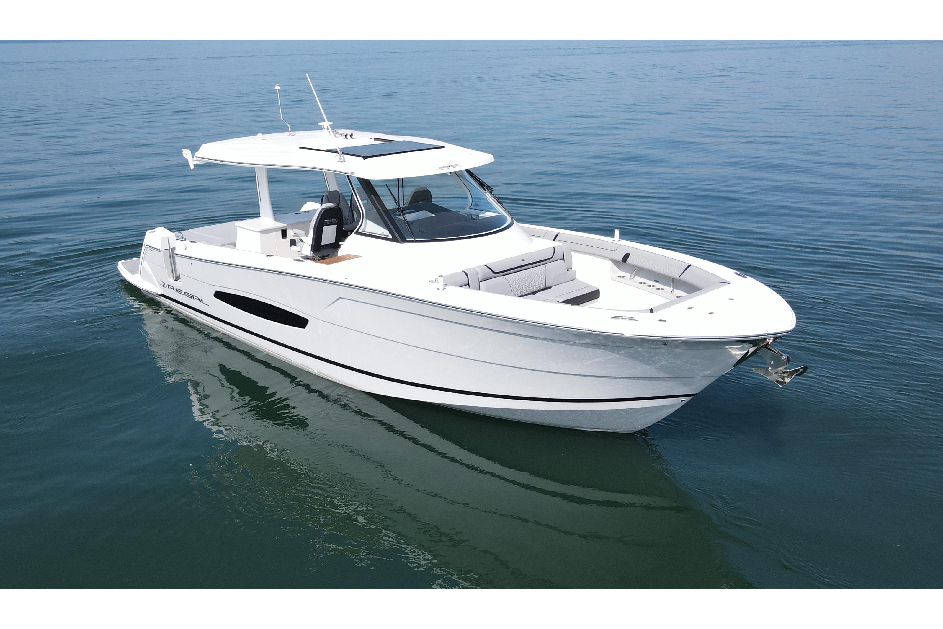 2024 Regal 38 Surf