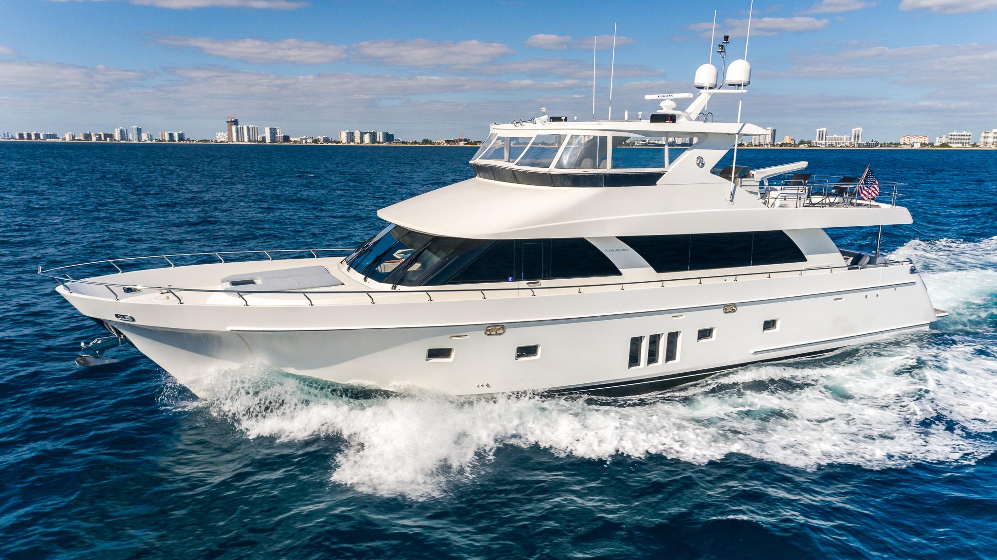 2011 Ocean Alexander 85E UNCORKED