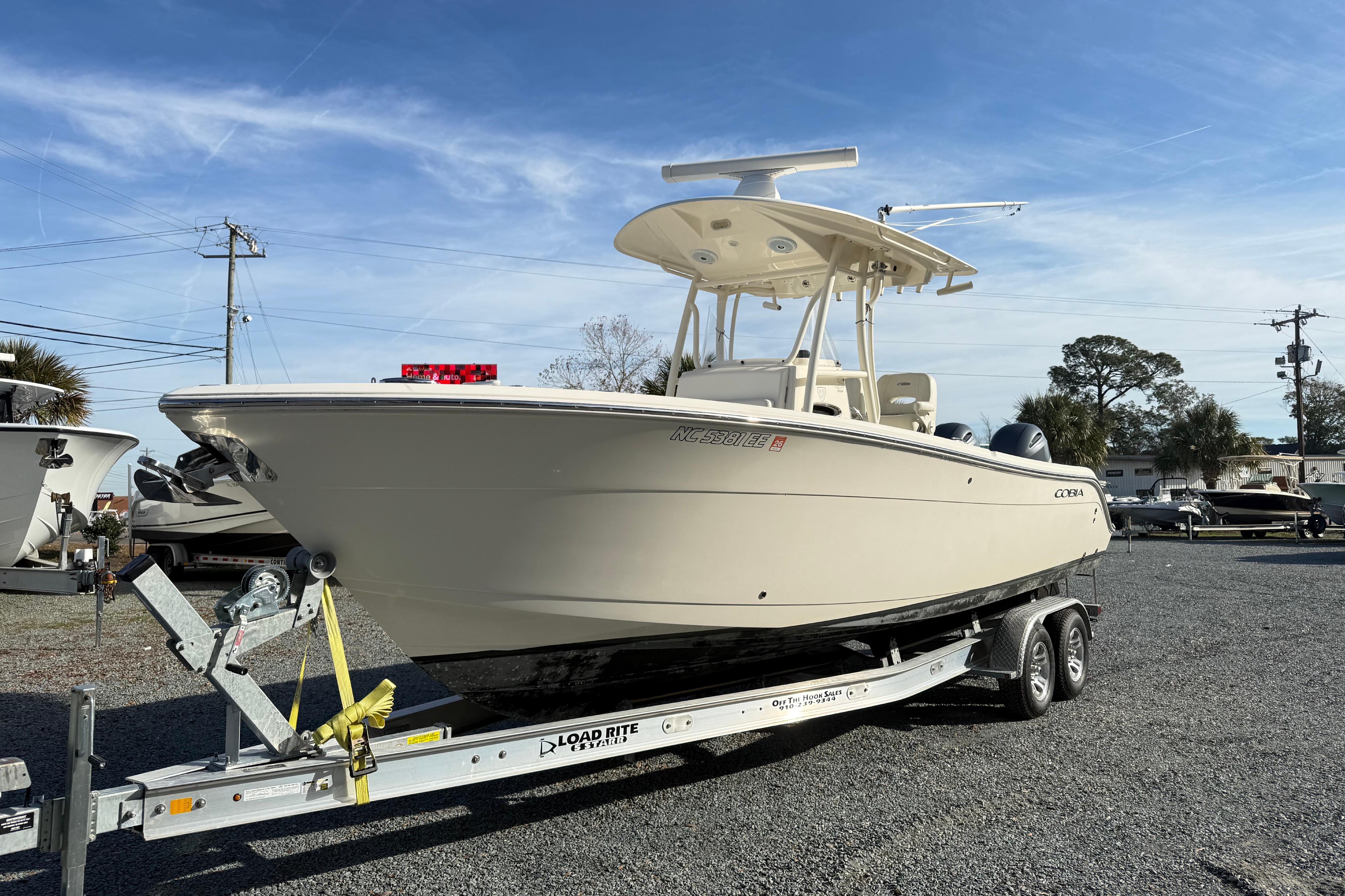 2017 Cobia 261 Center Console