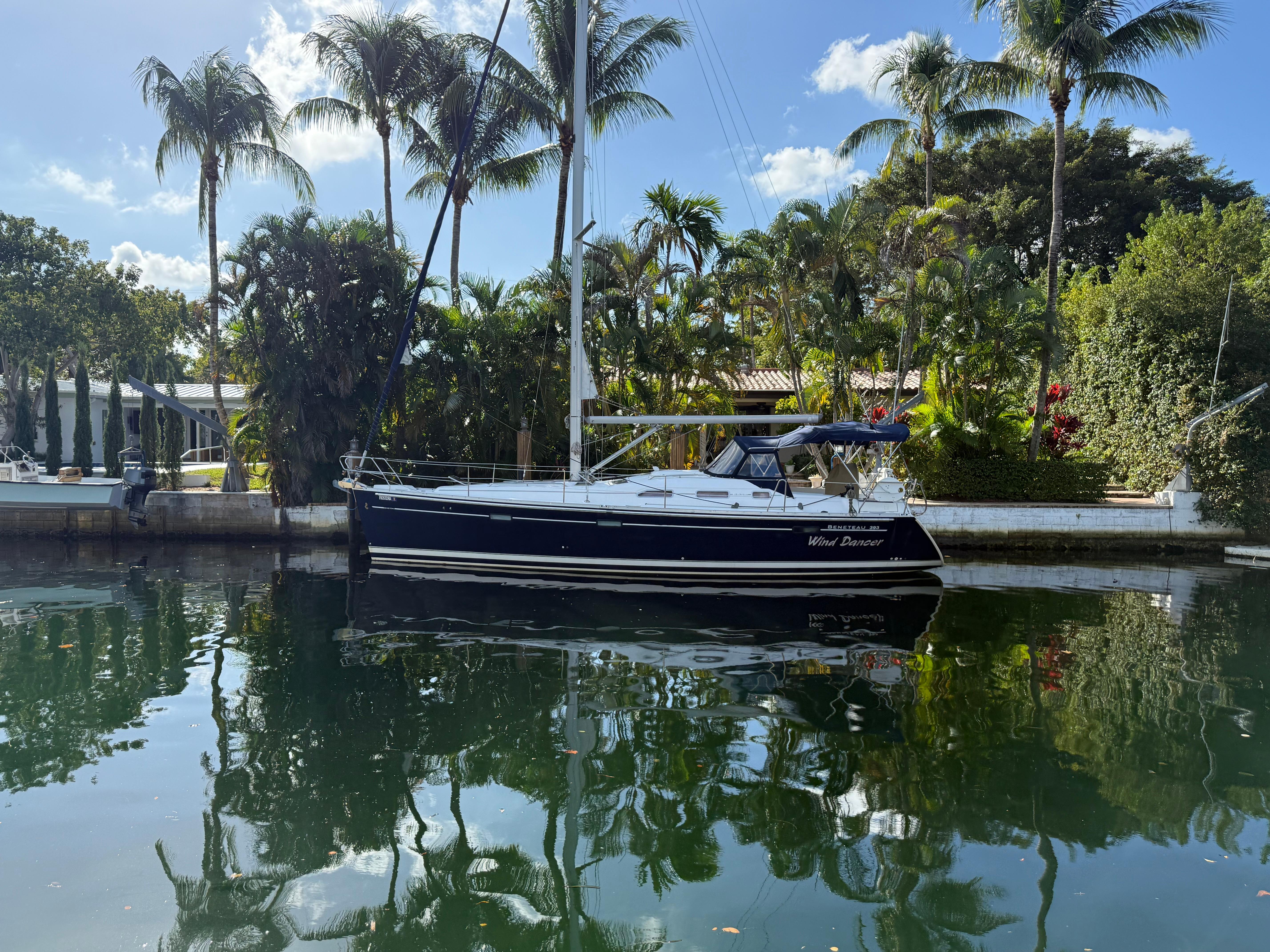 39' Beneteau 2007