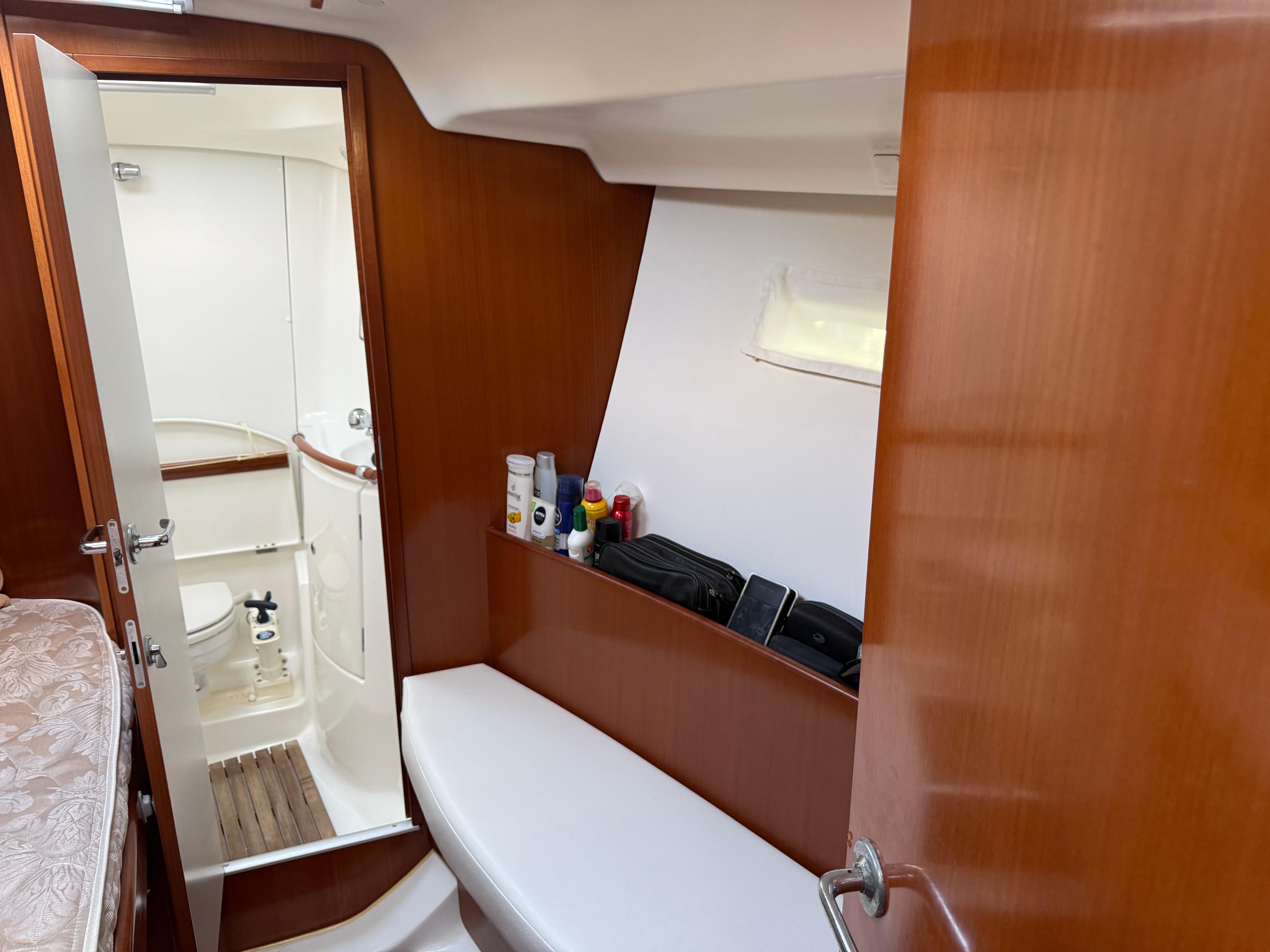 Yacht Photos Pics