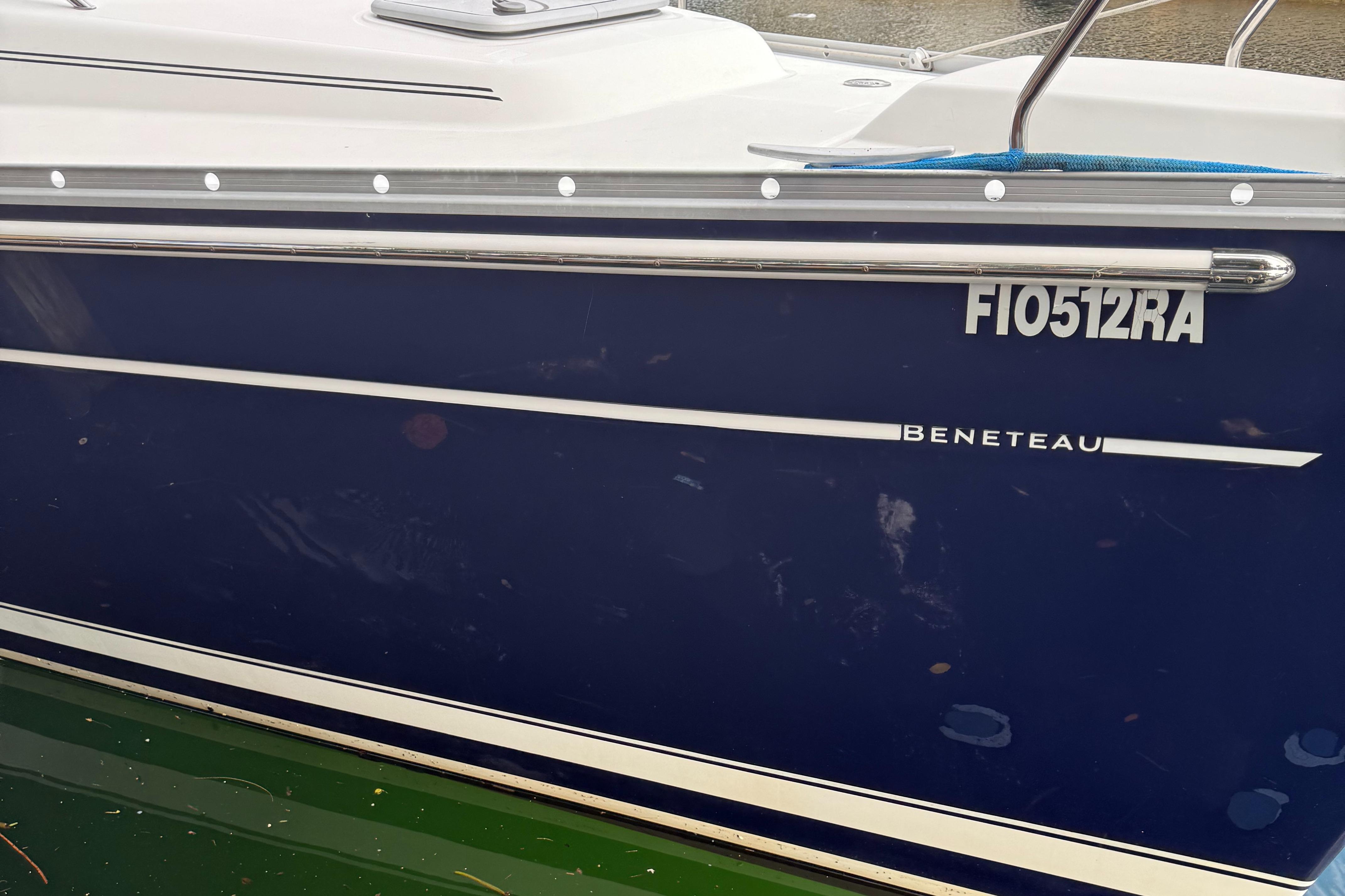 Yacht Photos Pics