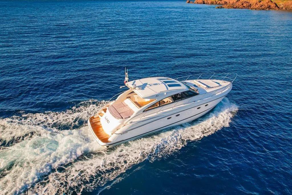 2006 Princess V53 large 4