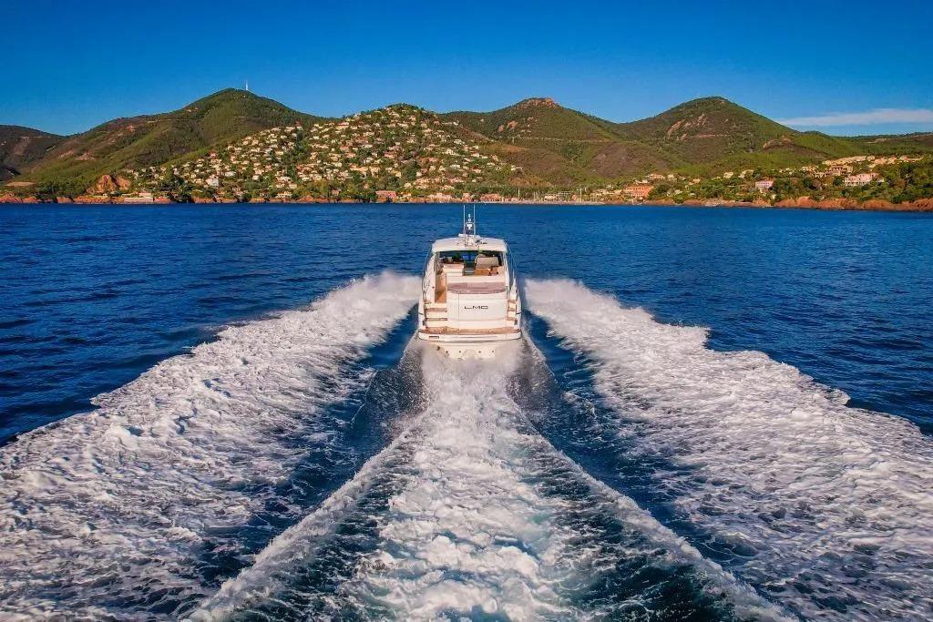 2006 Princess V53 large 8