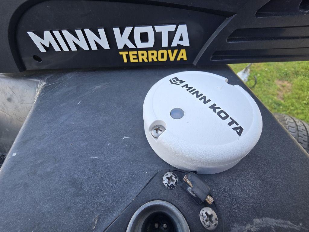 Minn Kota Terrova motor on 2008 Xpress XP16PF Stick-Steer boat.