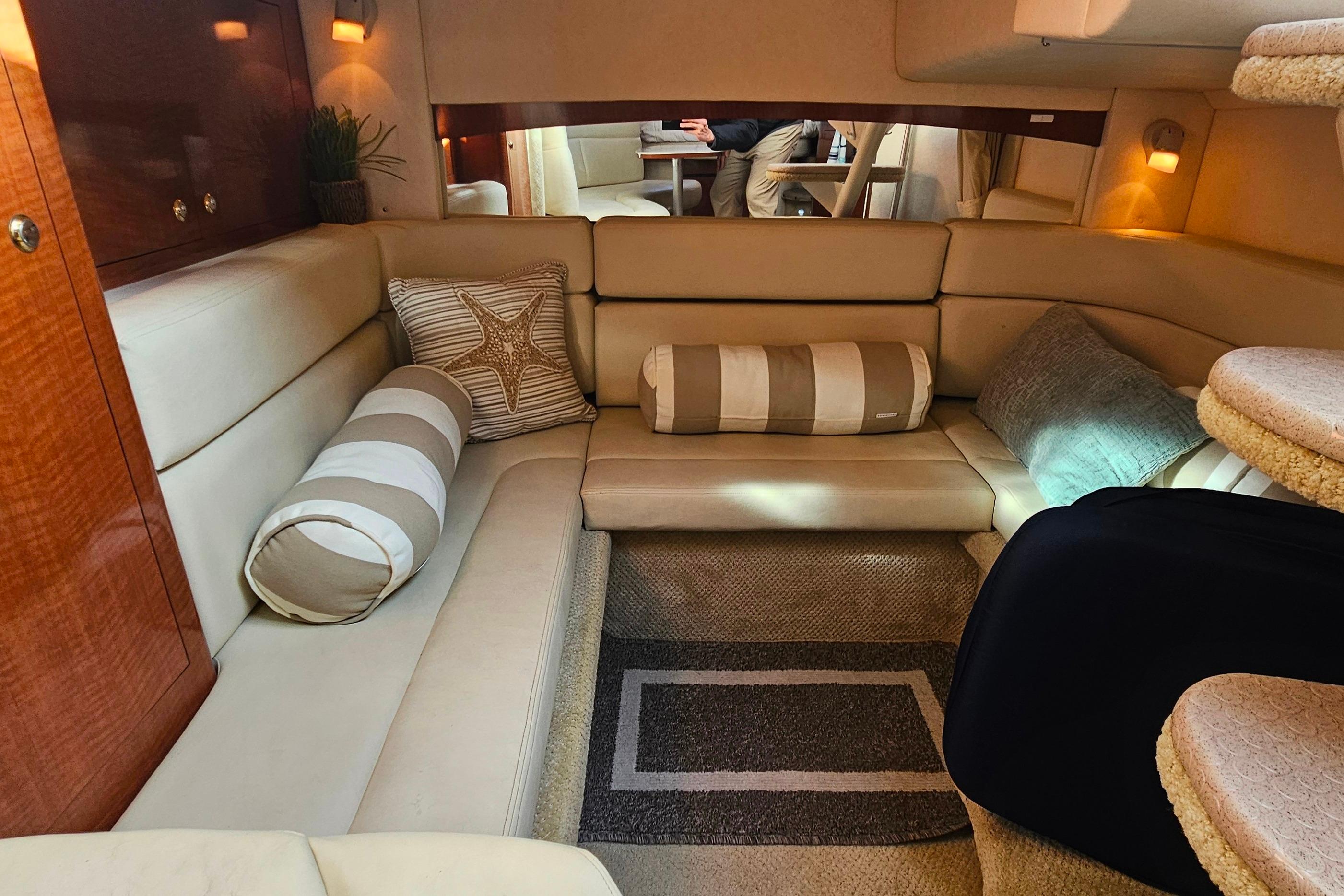 MI 10502 SG Knot 10 Yacht Sales MI 10502 SG Knot 10 Yacht Sales