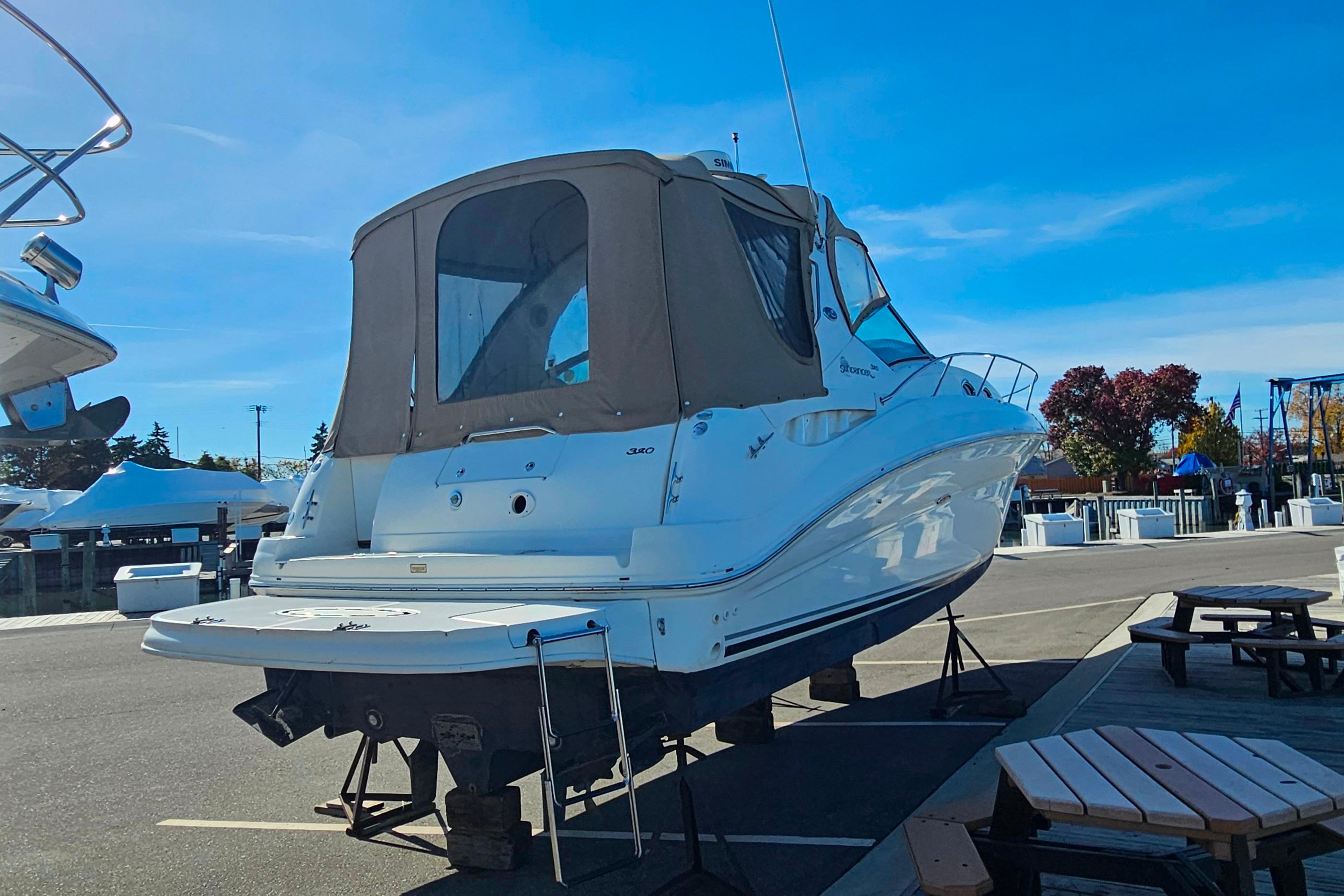 MI 10502 SG Knot 10 Yacht Sales MI 10502 SG Knot 10 Yacht Sales