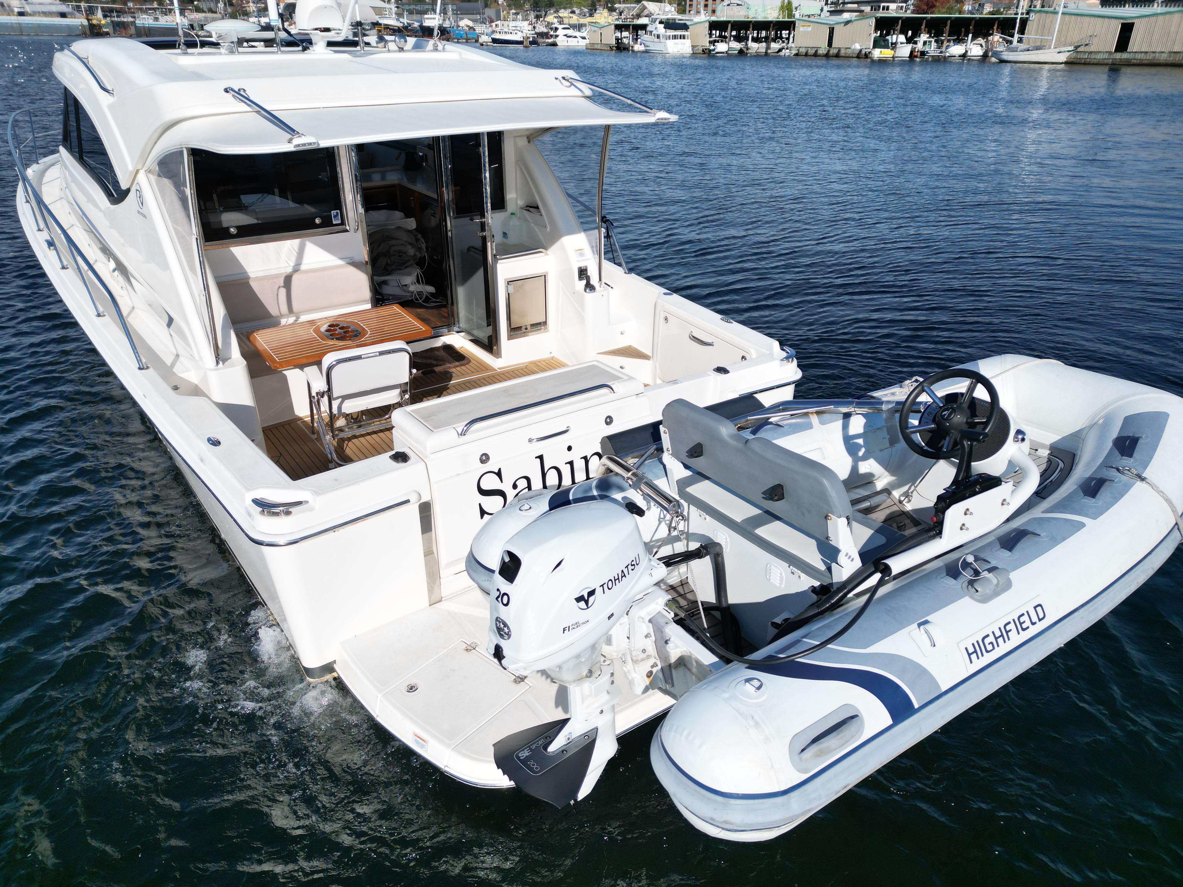 2019 Riviera 395 SUV #TBBH39012 inventory image at Sun Country Yachts, South Lake Union (Seattle) 2019 Riviera 395 SUV #TBBH39012 inventory image at Sun Country Yachts, South Lake Union (Seattle)