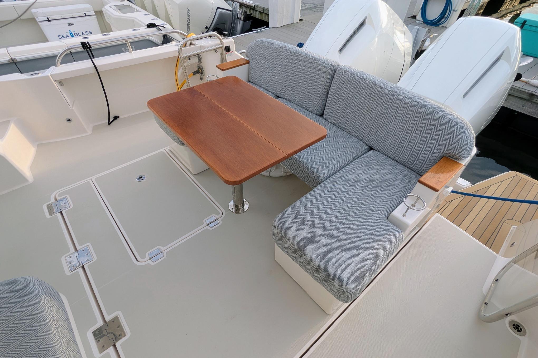 2024 Back Cove 39O-14