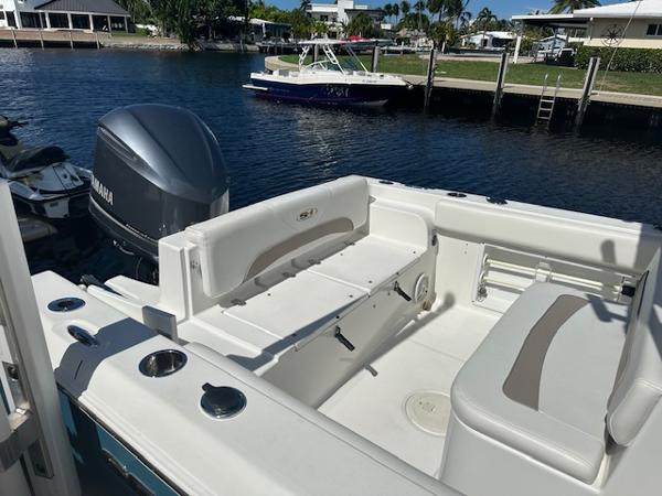 24' Sea Hunt, Listing Number 100917069, Image No. 2