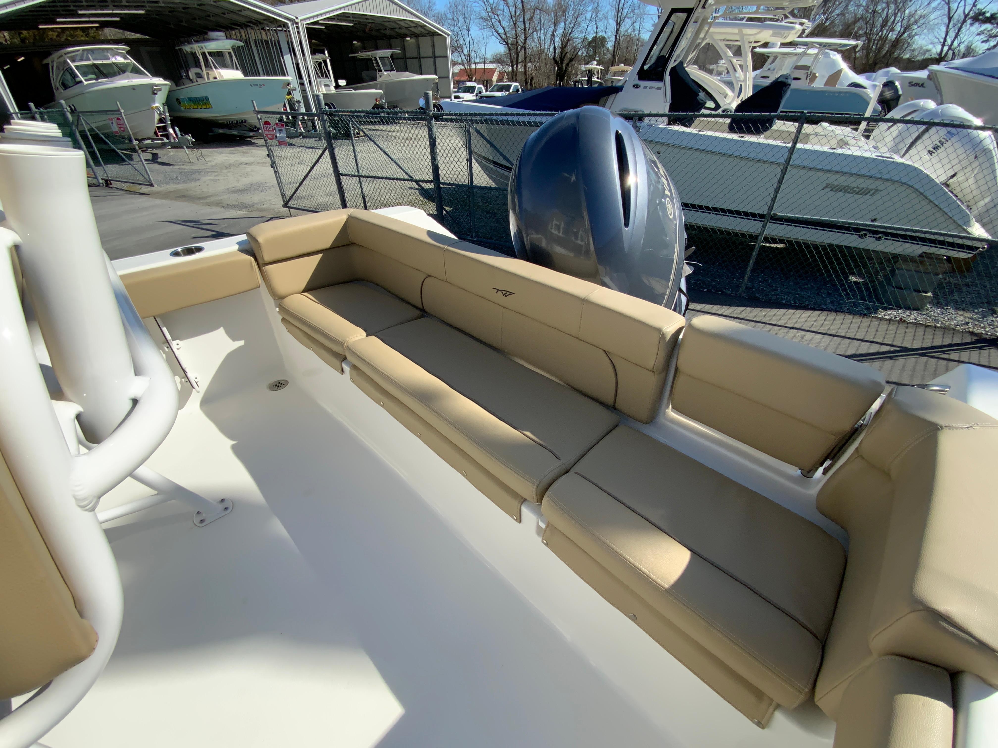 2016 Tidewater 220 LXF-15