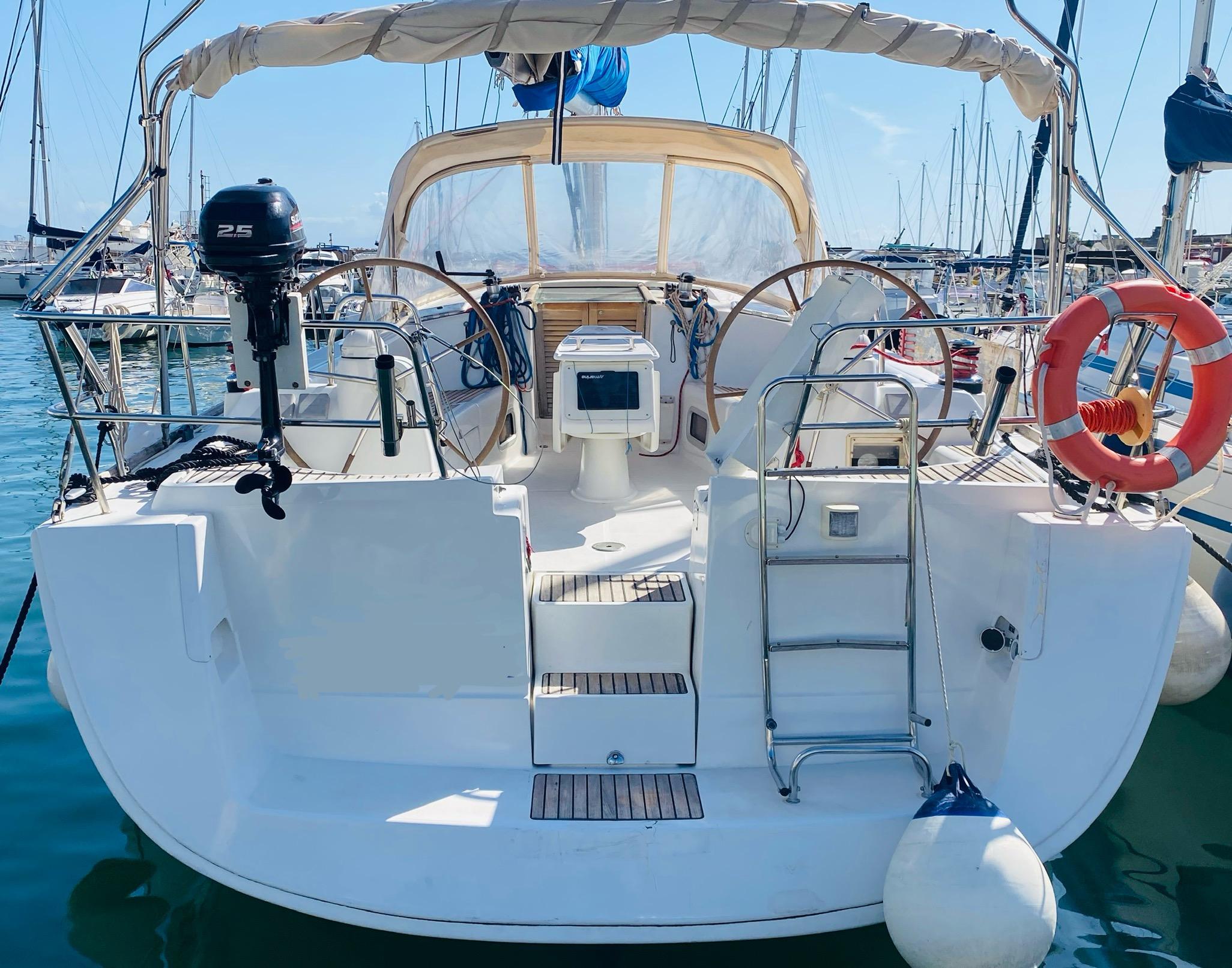 42' Beneteau 2008