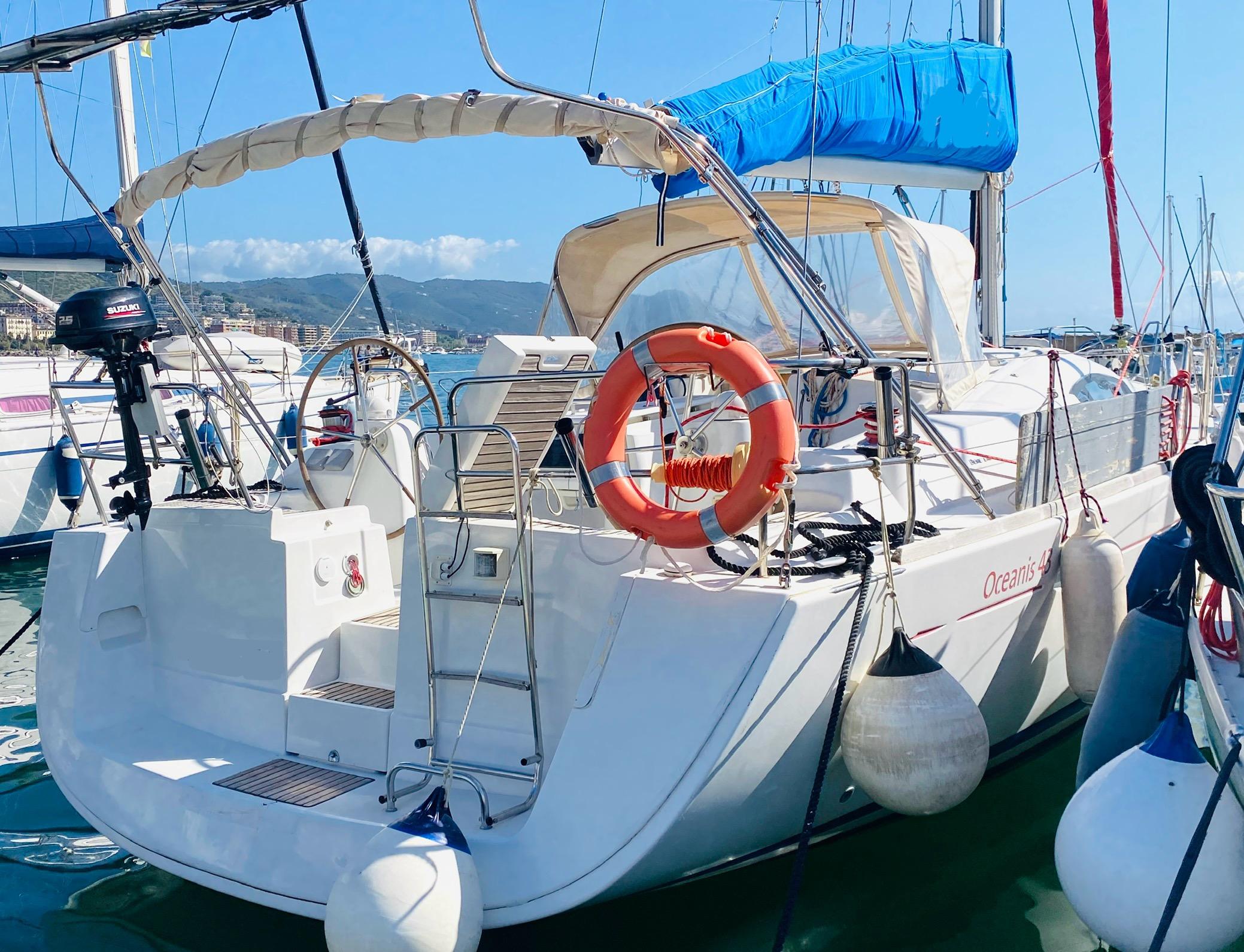 Yacht Photos Pics