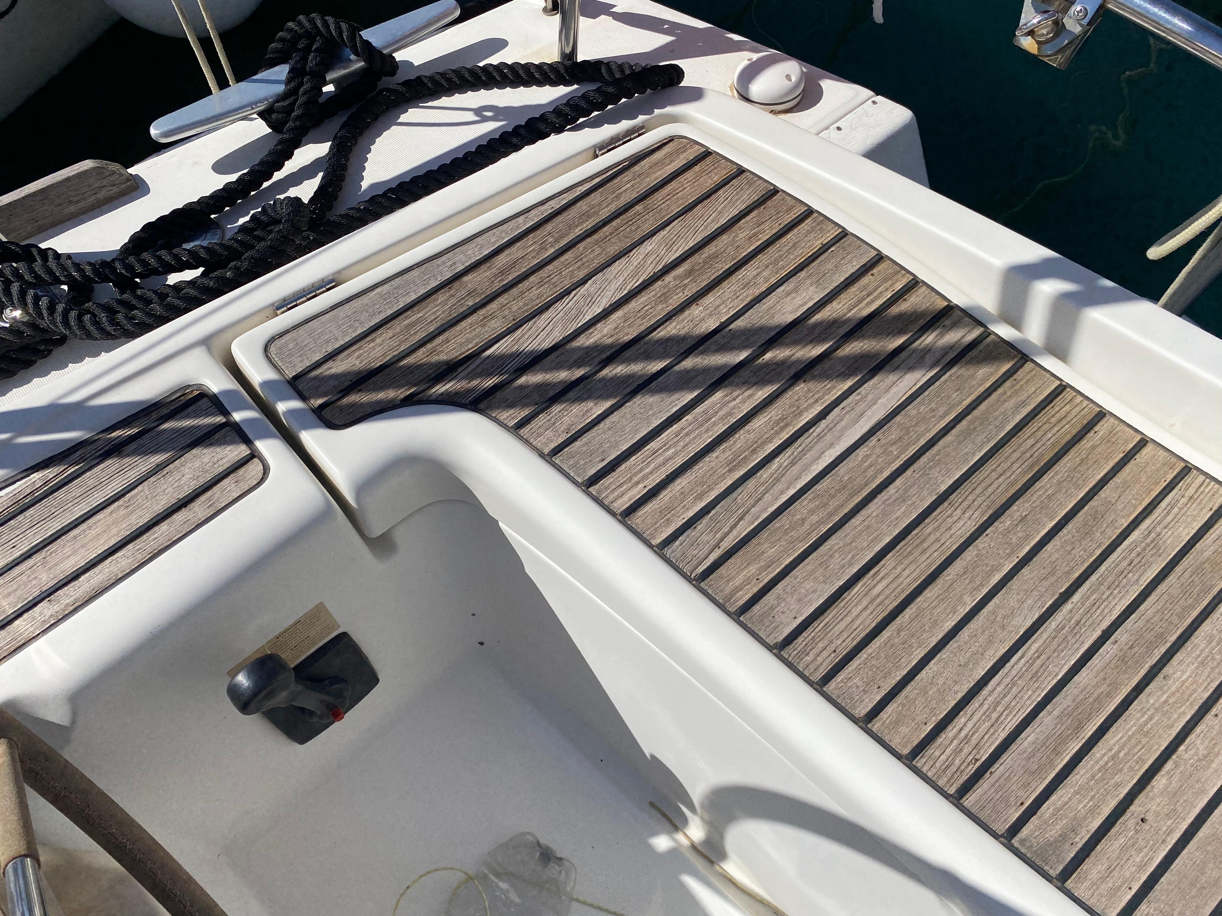Yacht Photos Pics